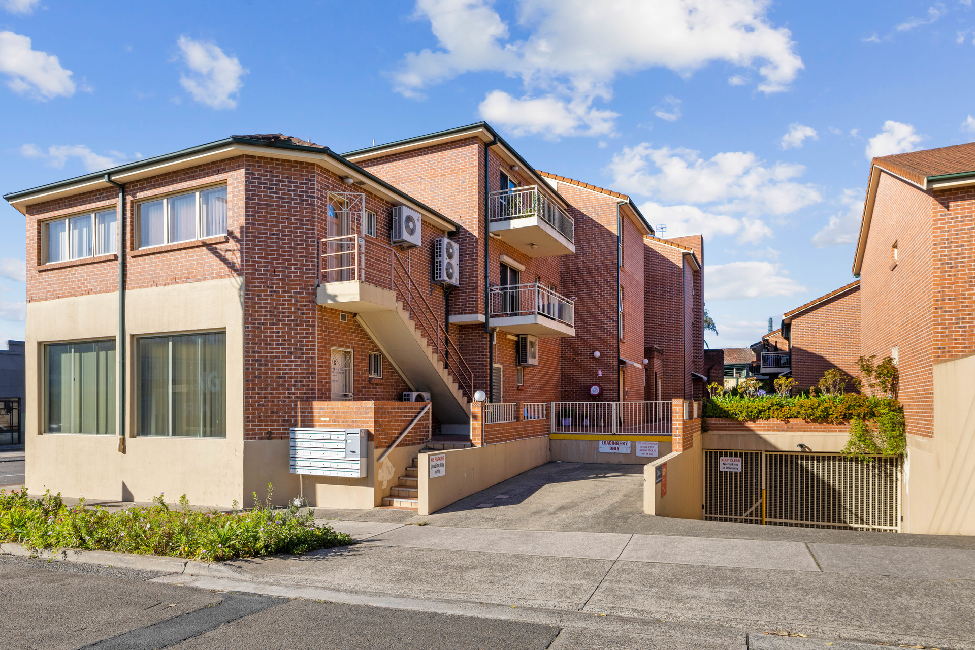 UNIT 10 2 PHILIP ST, Strathfield, Inner West, 0 غرف, 0 حمامات, Unit