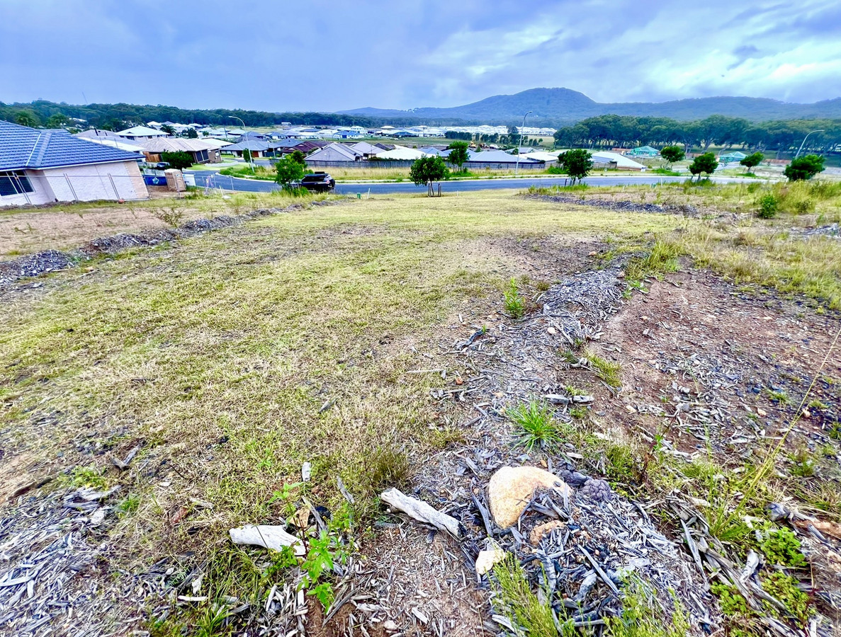 13 KOONDOOLOO CR, South West Rocks, North Coast, 0 rūma, 0 rūma horoi, Section