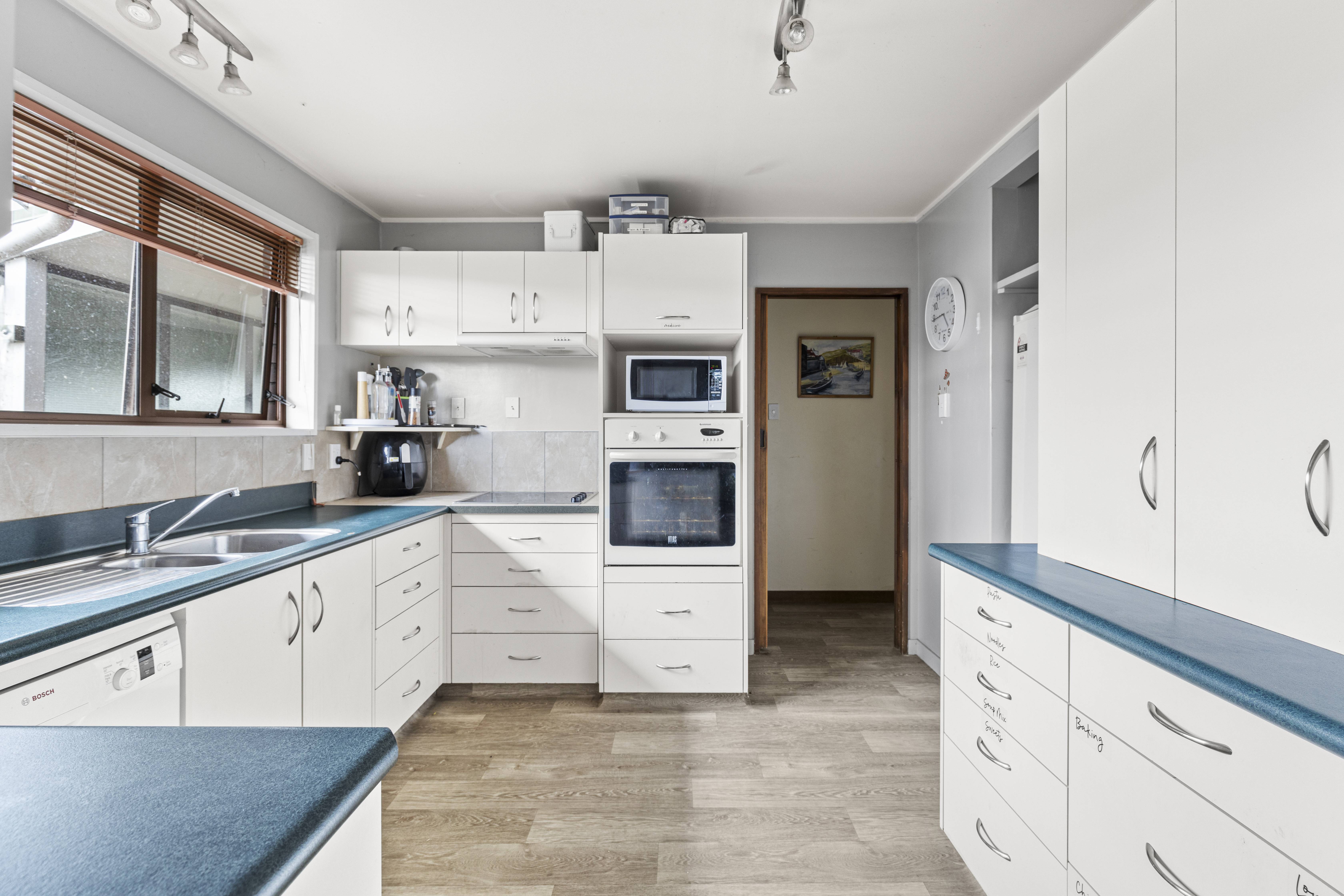 2 Ashdown Crescent, Feilding, Manawatu, 3 कमरे, 1 बाथरूम, House