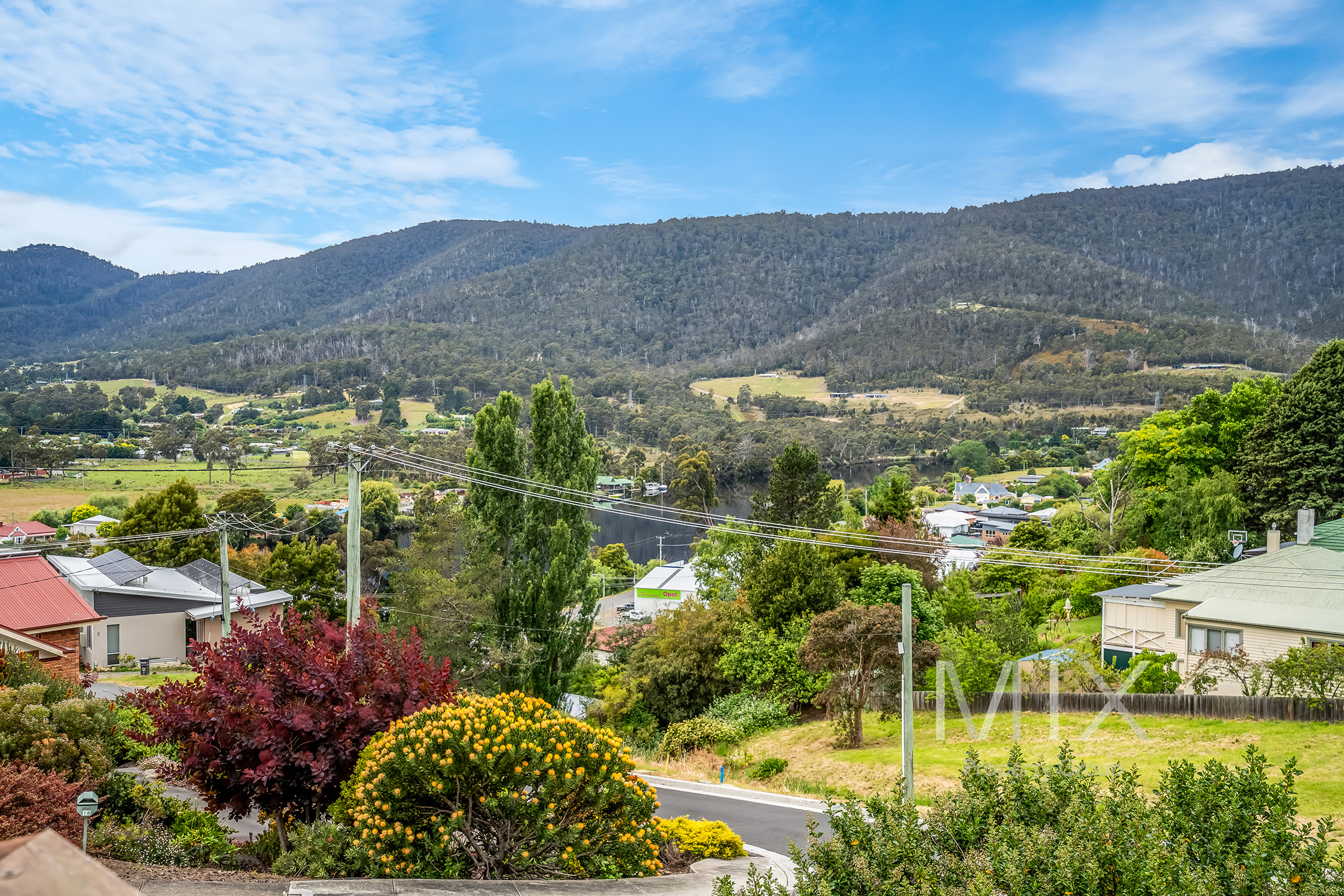 UNIT 2 23 FRANKCOMB ST, Huonville, South East, 0 Schlafzimmer, 0 Badezimmer, Townhouse
