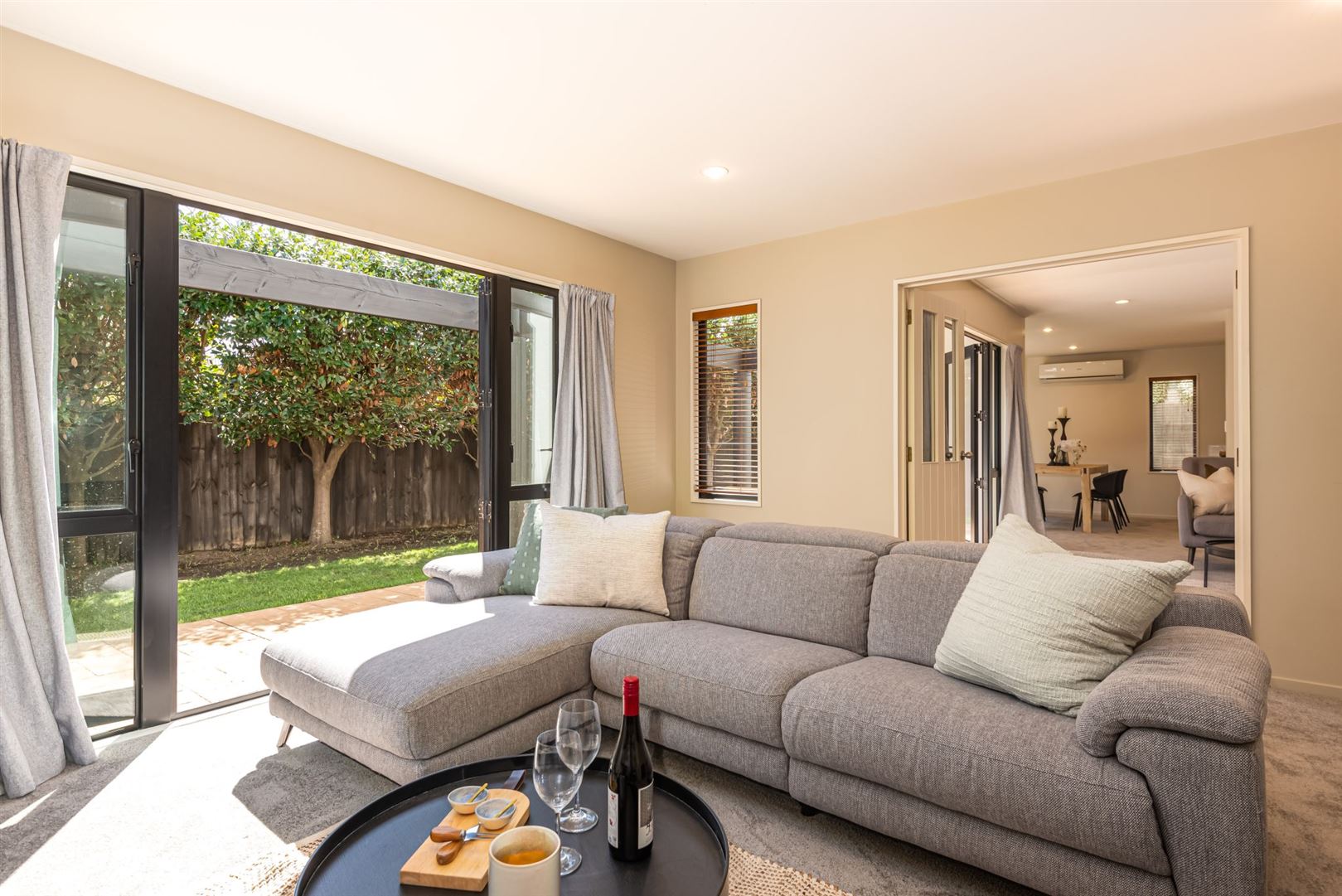 5 Dinglebay Place, Casebrook, Christchurch City, 5 ਕਮਰੇ, 0 ਬਾਥਰੂਮ