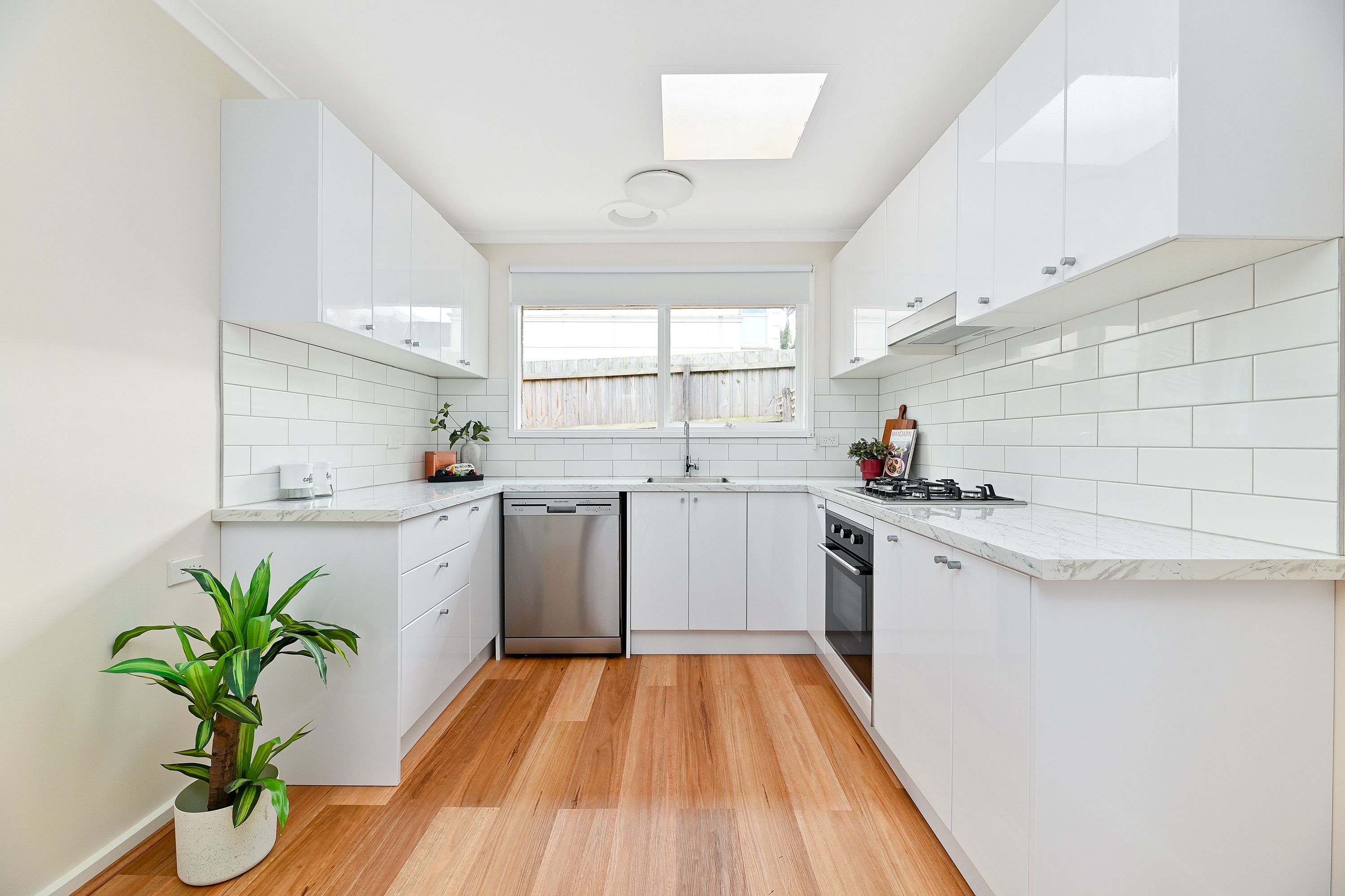 49-51 SURREY RD, Mount Waverley, East Melbourne, 0房, 0浴, Unit