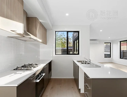 Unit 2/30 CAMERON ROAD, CROYDON, 0 Schlafzimmer, 0 Badezimmer, Townhouse