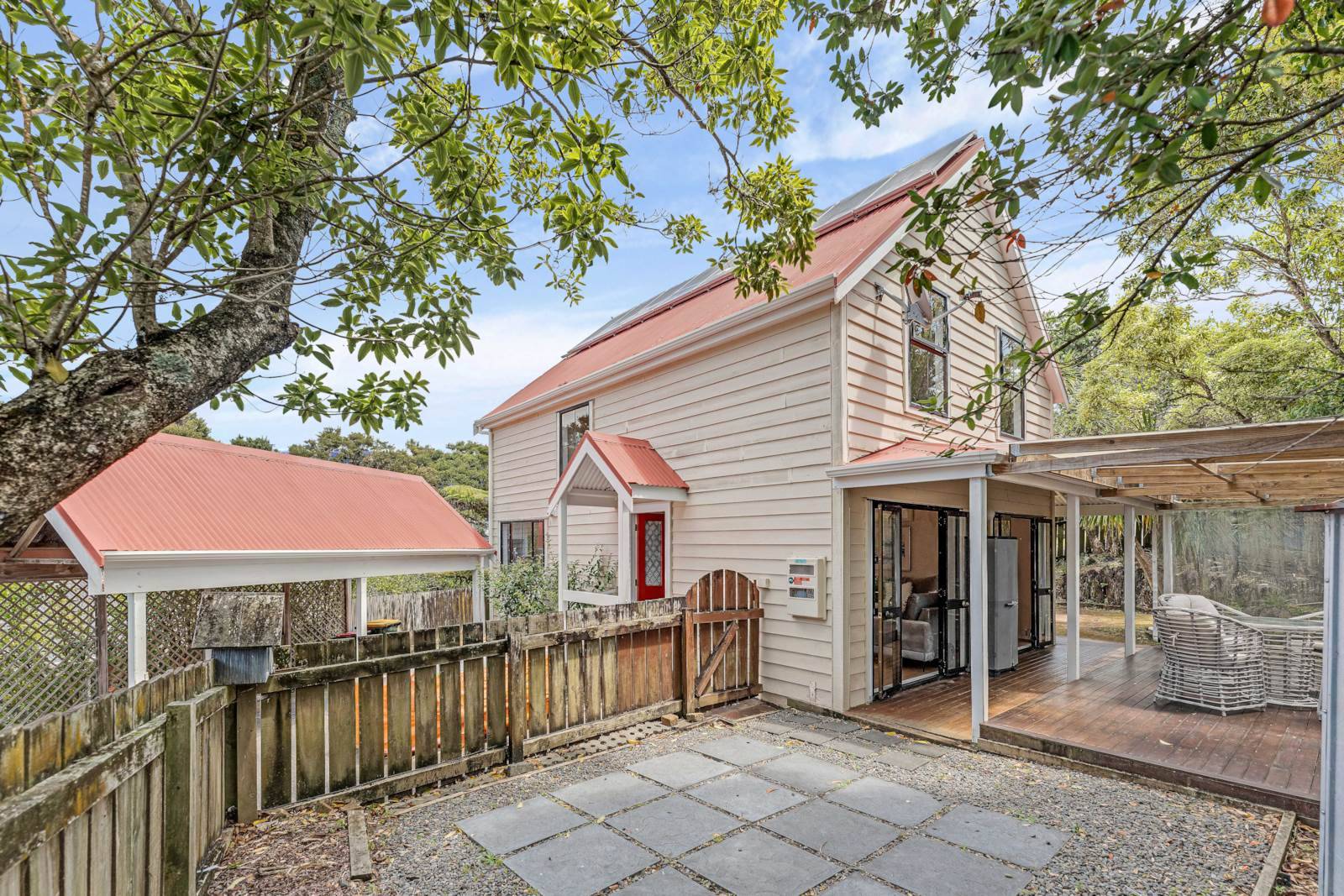 1/9 Antrim Grove, Bayview