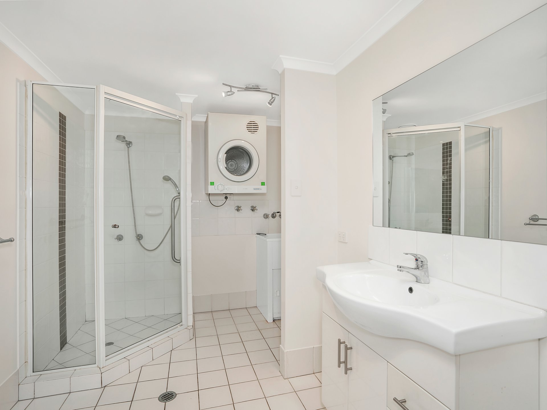 UNIT 101 497 VARLEY ST, Yorkeys Knob, Cairns, 0 રૂમ, 0 બાથરૂમ, Unit