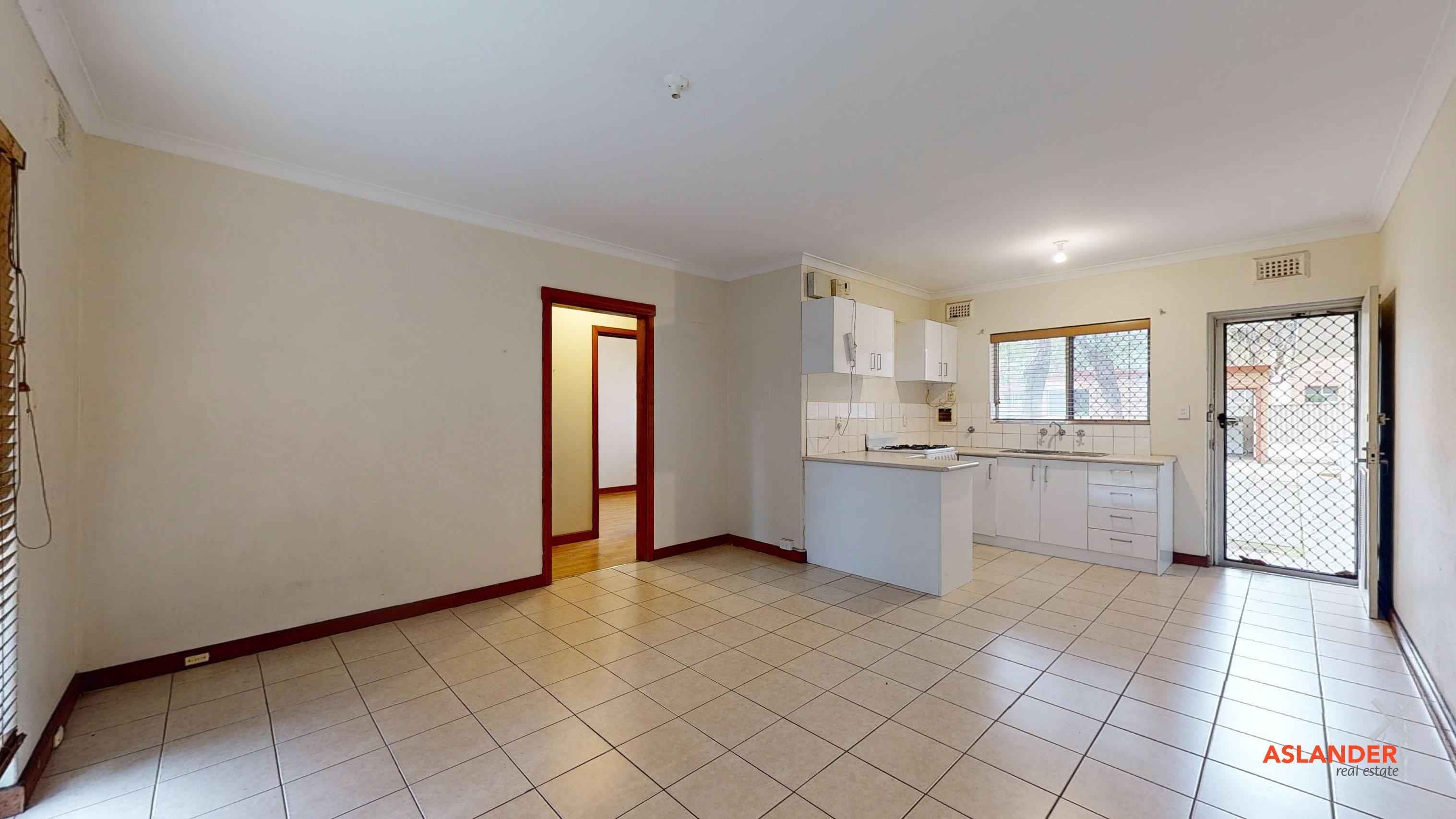 UNIT 4 171 HUBERT ST, East Victoria Park, South East Perth, 0 rūma, 0 rūma horoi, Unit