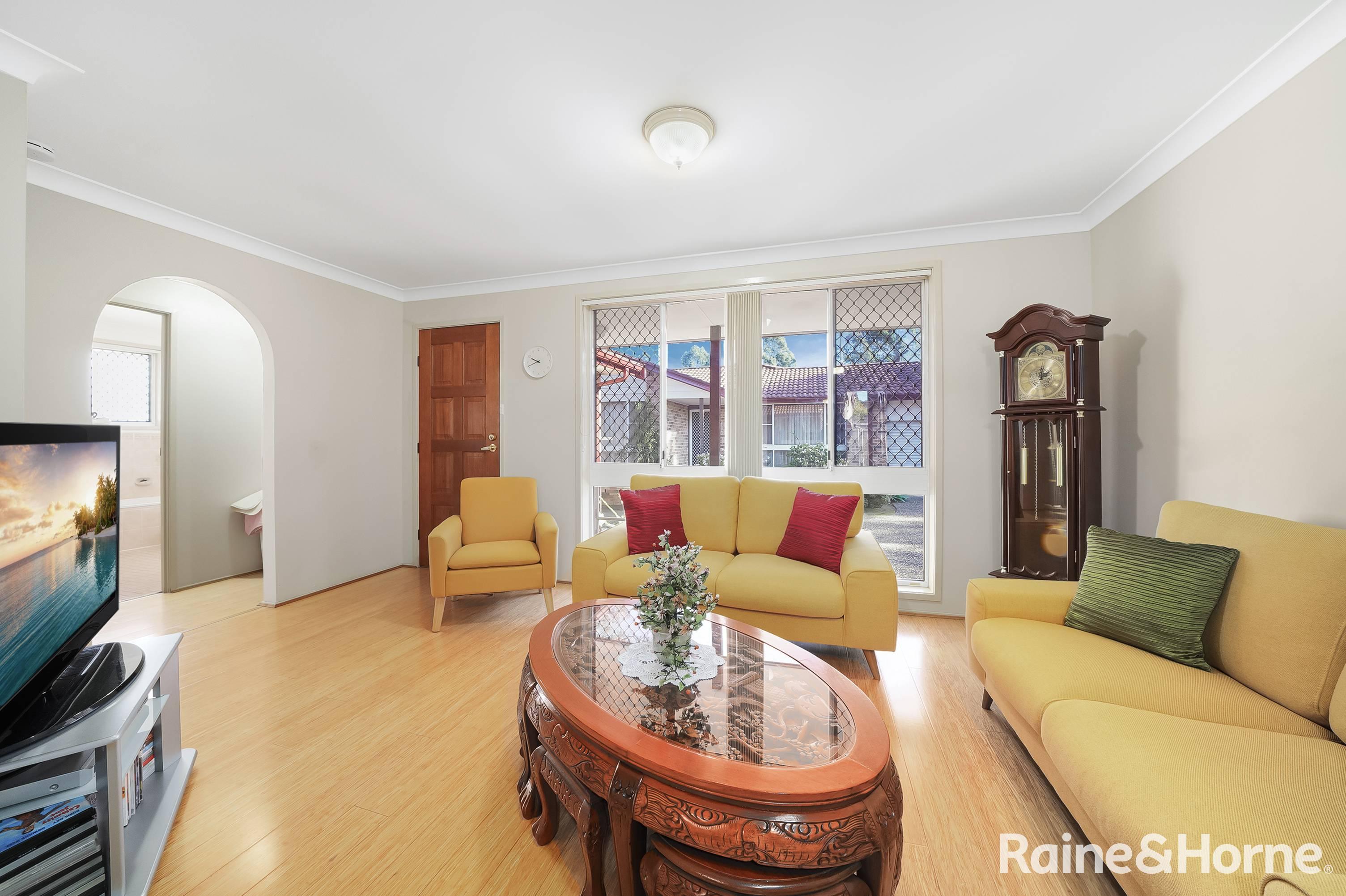 UNIT 4 2 EDWARD ST, Macquarie Fields, Macarthur Region, 0房, 0浴, House