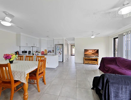 4 WILLIAM ST, GIN GIN QLD 4671, 0 침실, 0 욕실, Unit