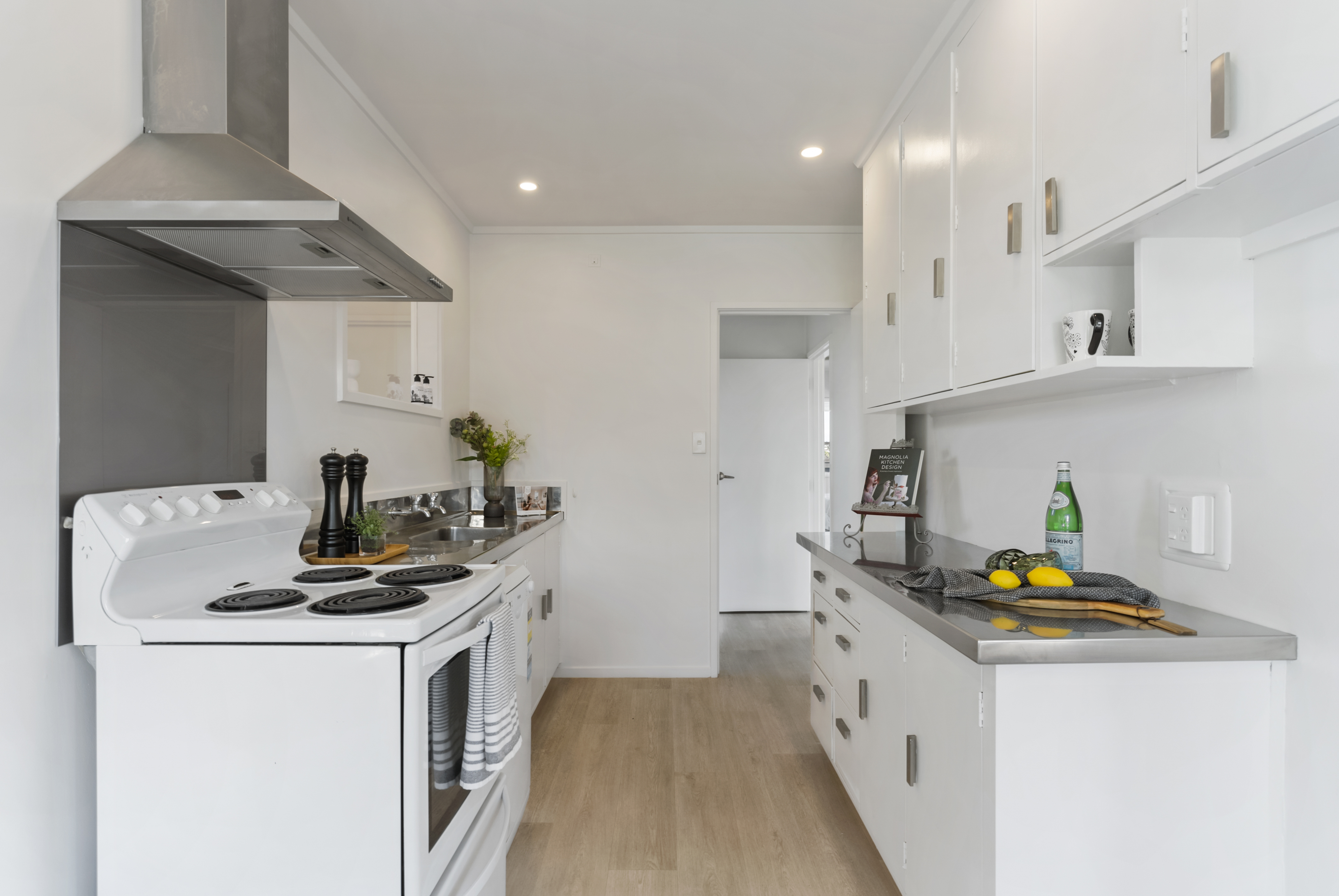 5 Nea Place, Hillcrest, North Shore City, 5 ห้องนอน, 2 ห้องน้ำ, Home & Income