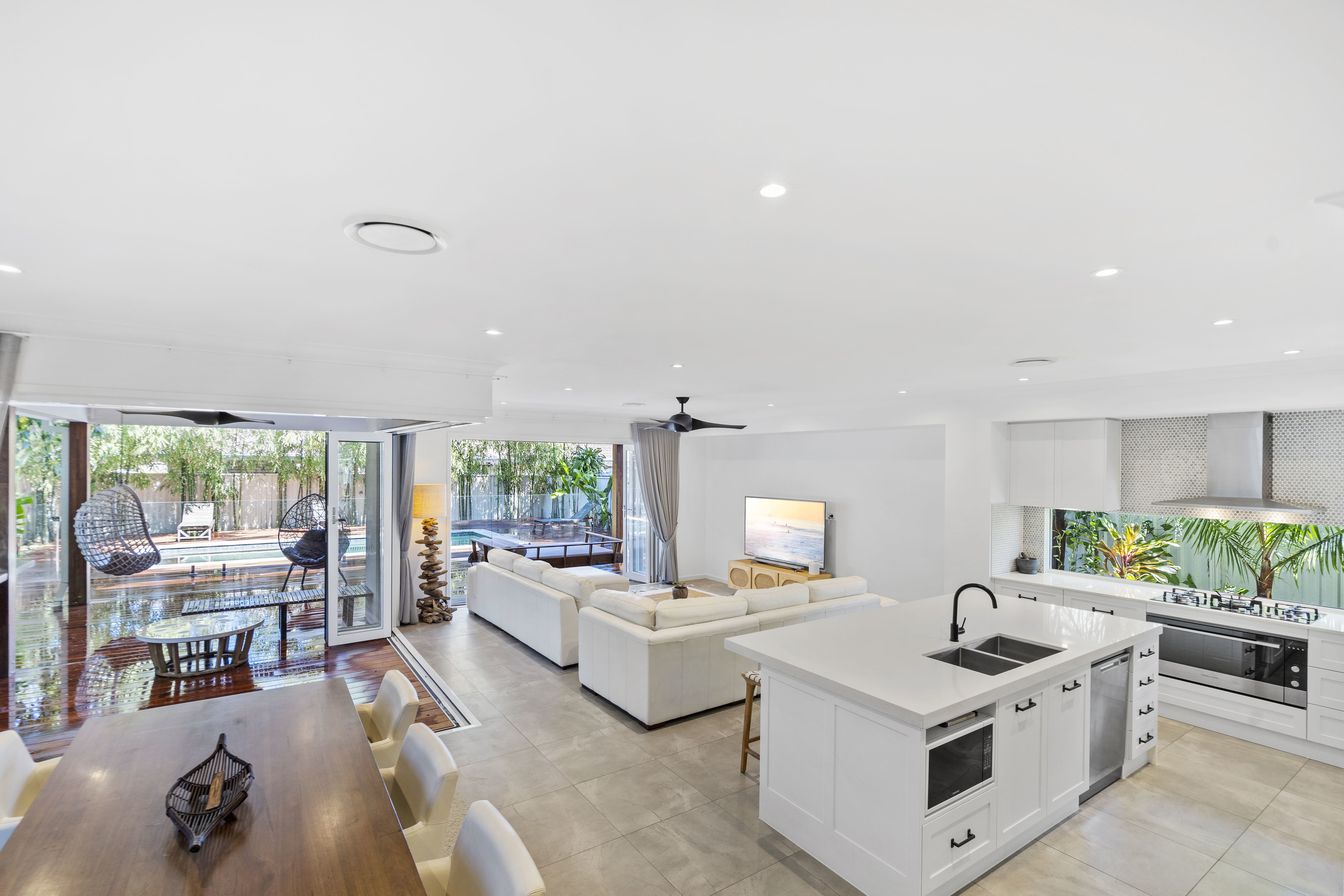 18 GARDENIA GR, Burleigh Heads, Gold Coast, 0 ห้องนอน, 0 ห้องน้ำ, House