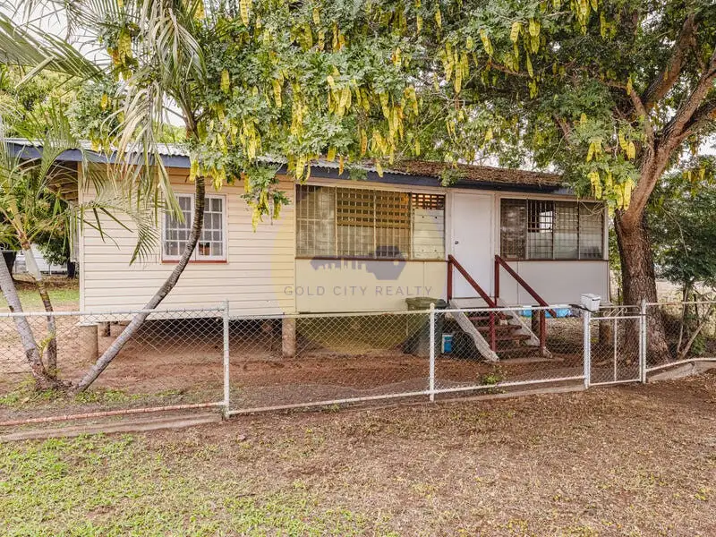 82 HODGKINSON ST, Charters Towers City, Townsville, 0 rūma, 0 rūma horoi, House