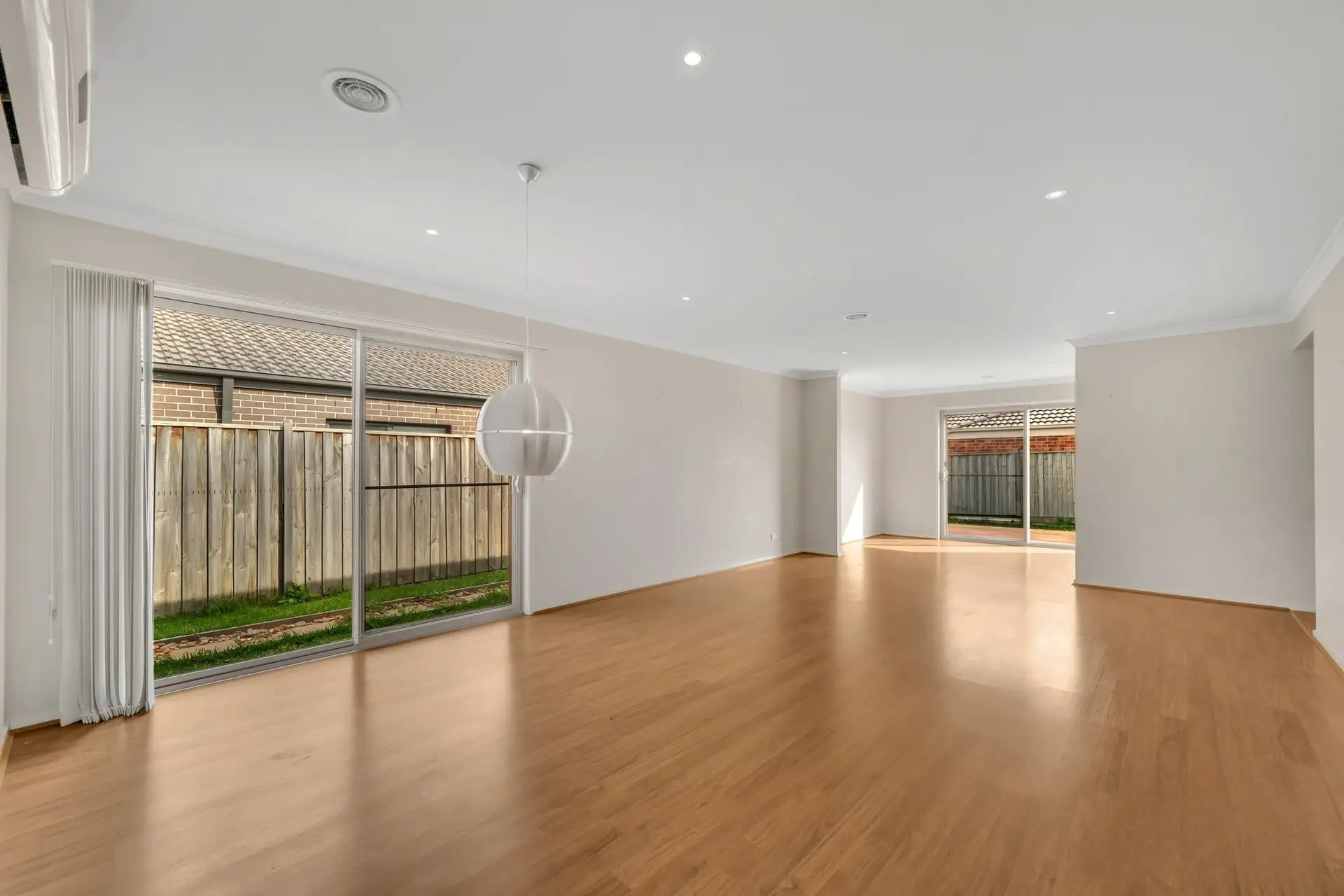 82 EVERLASTING BVD, Cranbourne West, South East Melbourne, 0 habitaciones, 0 baños, House