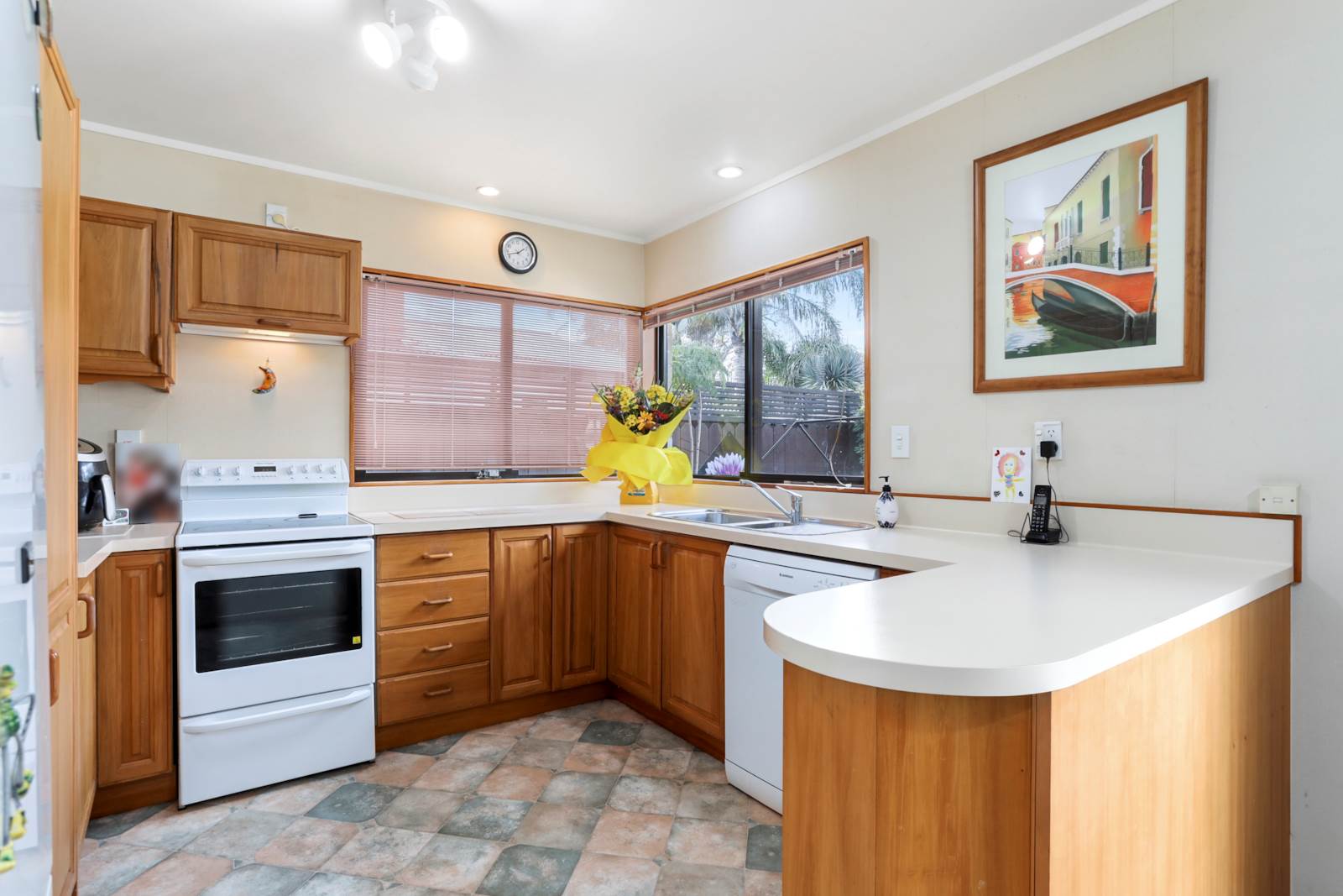 2/27 Grande Vue Road, Hillpark, Manukau City, 3 Bedrooms, 0 Bathrooms