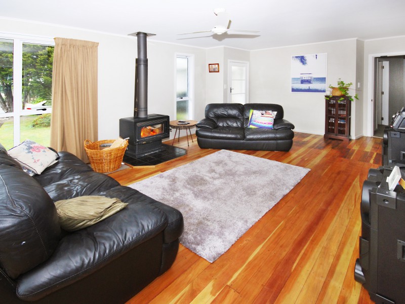 81 Watt Street, Featherston, South Wairarapa, 5 ਕਮਰੇ, 0 ਬਾਥਰੂਮ