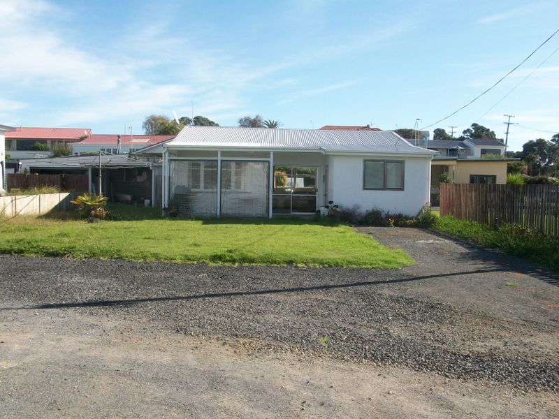 34a John Street, Raglan, Waikato, 2 ਕਮਰੇ, 1 ਬਾਥਰੂਮ