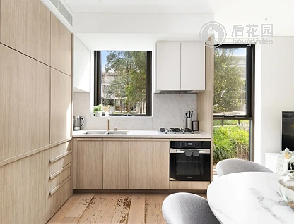 8 PYMBLE AV, PYMBLE NSW 2073, 0 chambres, 0 salles de bain, Apartment