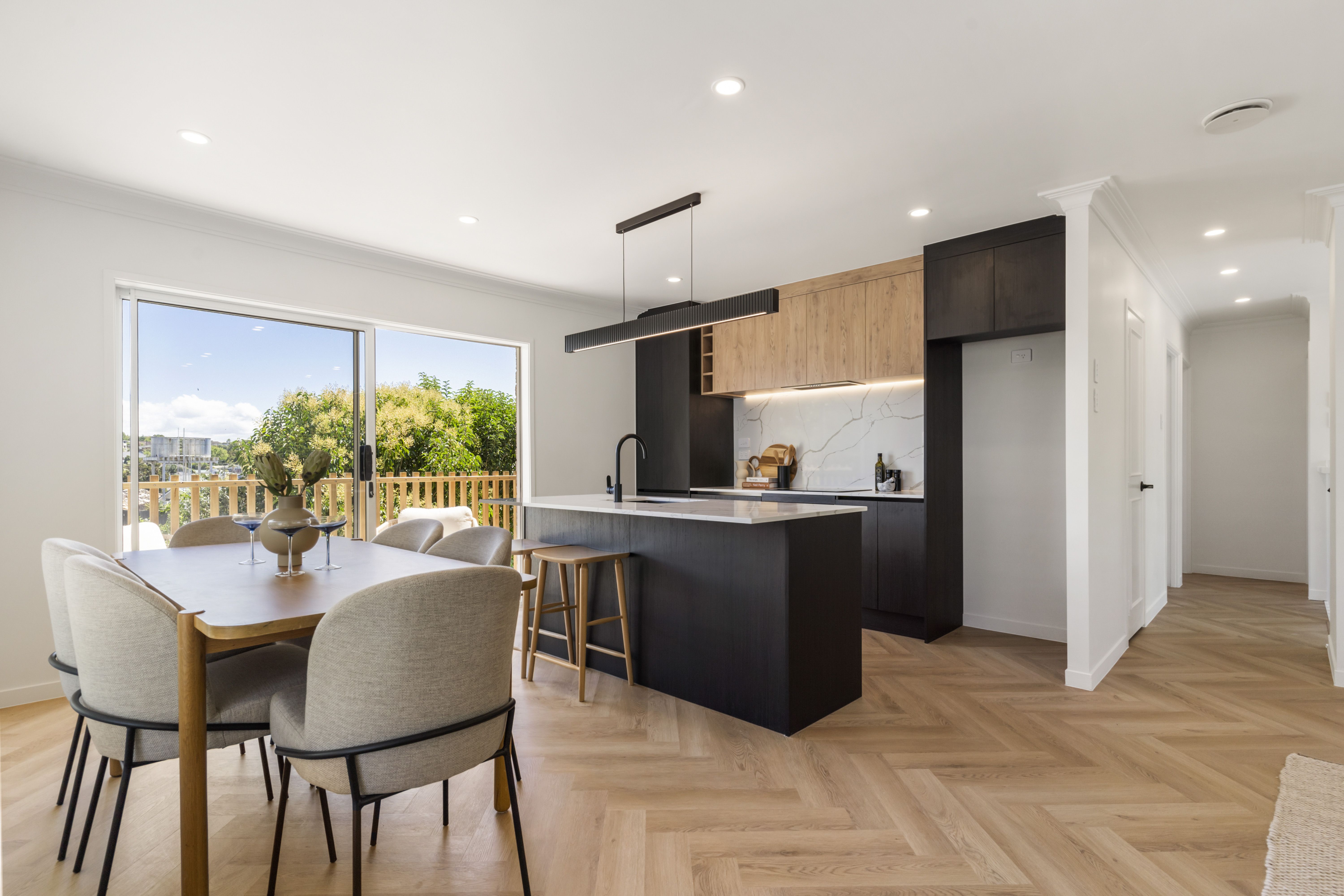 1/185 Shakespeare Road, Milford, Auckland - North Shore, 3房, 0浴, House