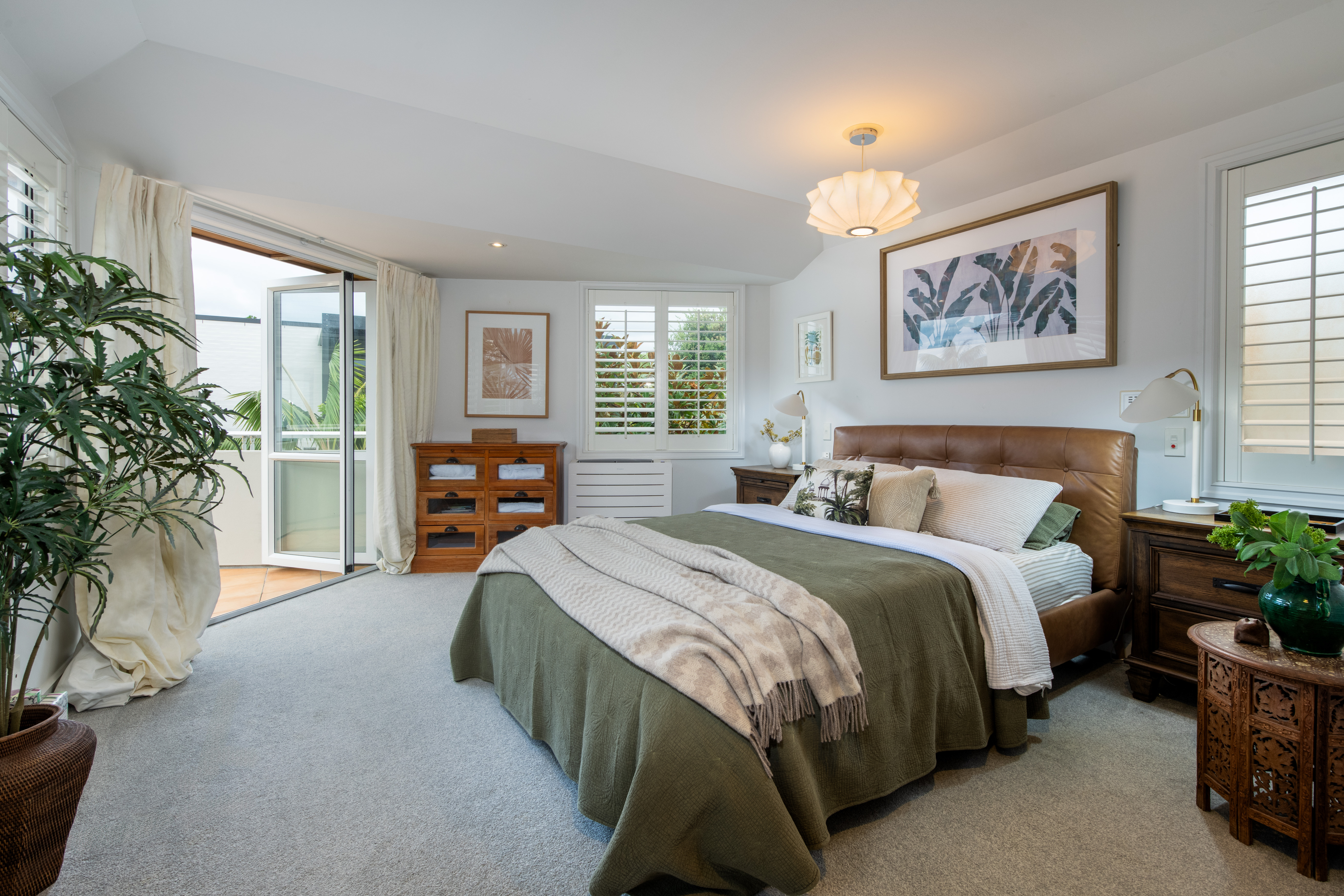 15a Ocean View Road, Milford, North Shore City, 5 침실, 2 욕실, House