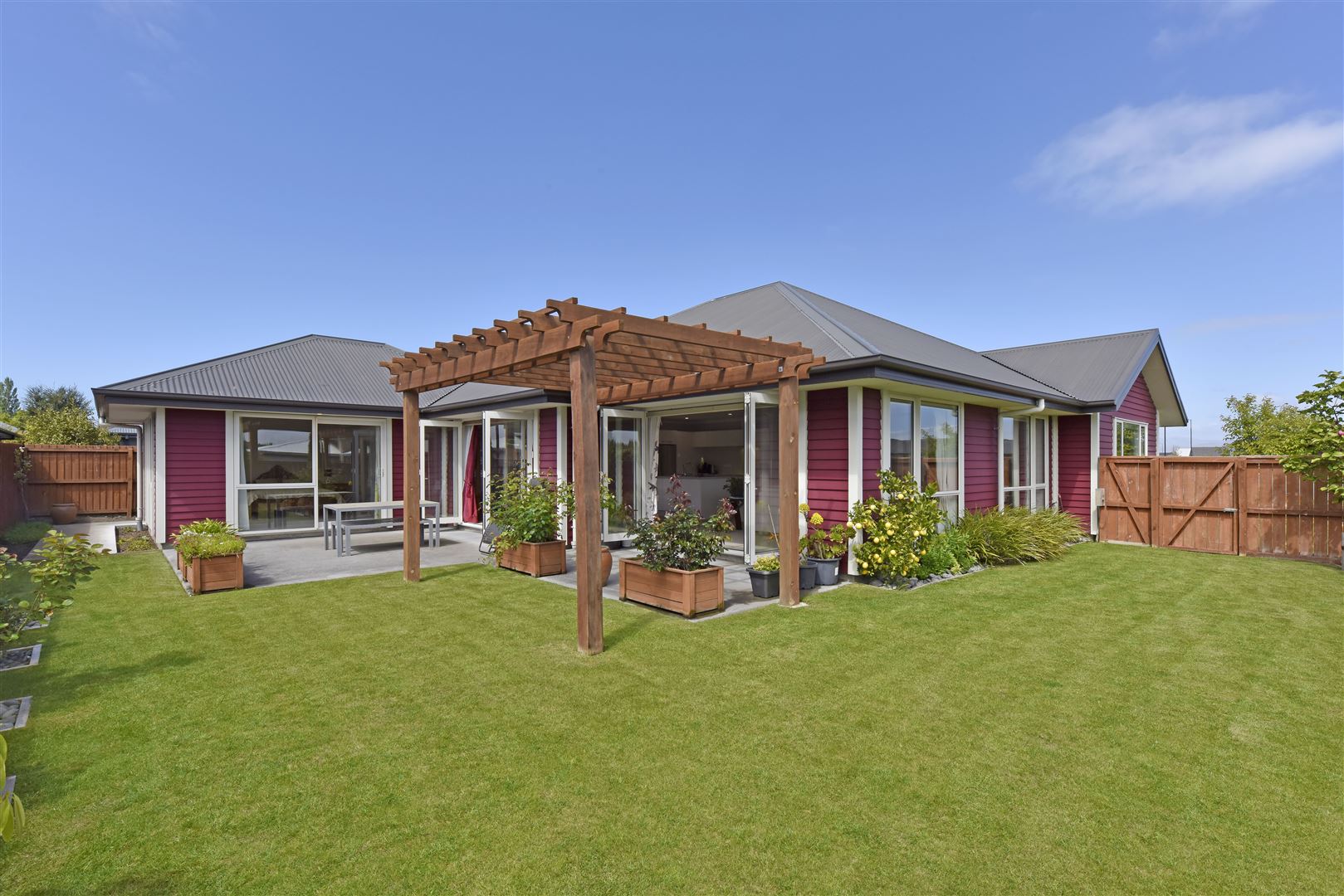 10 Te Whenu Crescent, Marshland, Christchurch City, 4 phòng ngủ, 2 phòng tắm