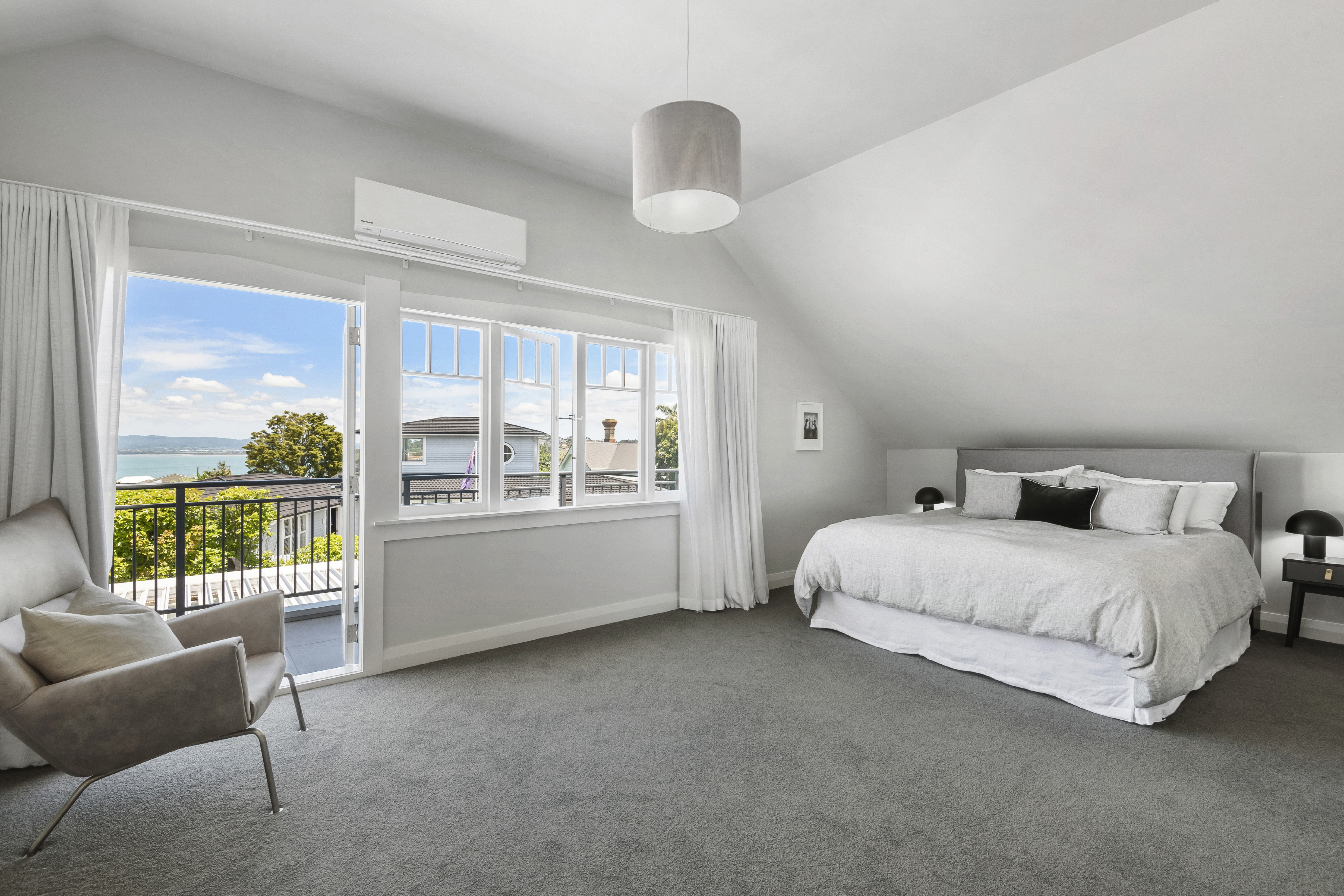 11 Bridge View Road, Birkenhead, North Shore City, 5房, 3浴, House