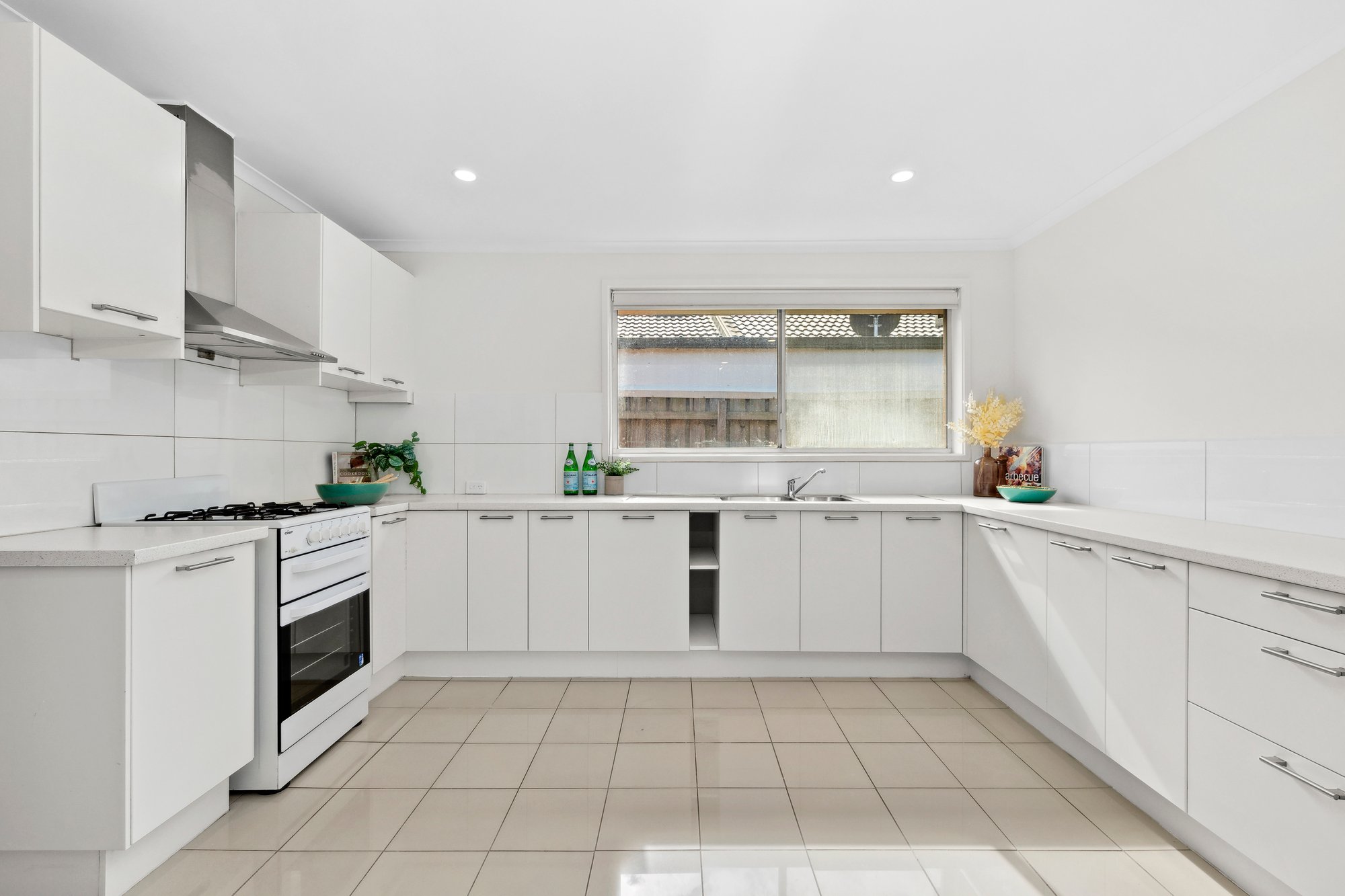 101 SPRINGS RD, Clayton South, South East Melbourne, 0 rūma, 0 rūma horoi, House