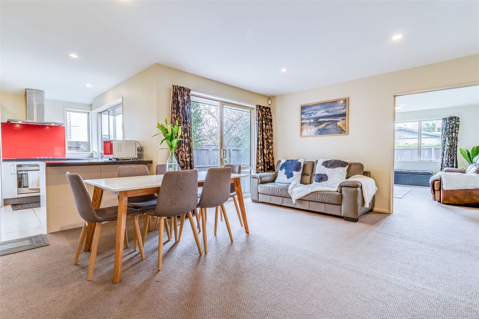 150 Holly Road, Saint Albans