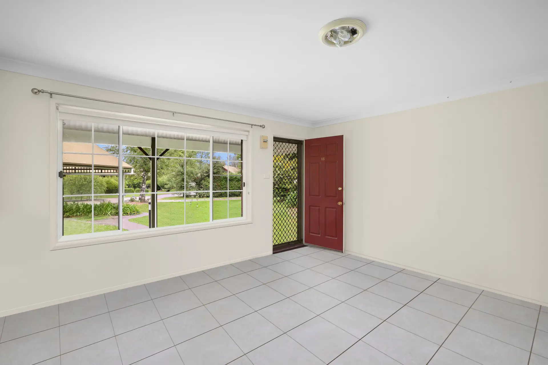 BIRCHGROVE UNIT 18 26 LOFTUS ST, Bowral, South Coast, 0 rūma, 0 rūma horoi, House