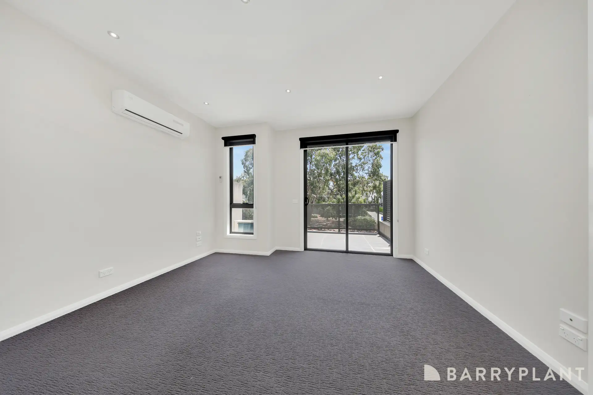 190 GORDONS RD, South Morang, North Melbourne, 0 habitaciones, 0 baños, Townhouse