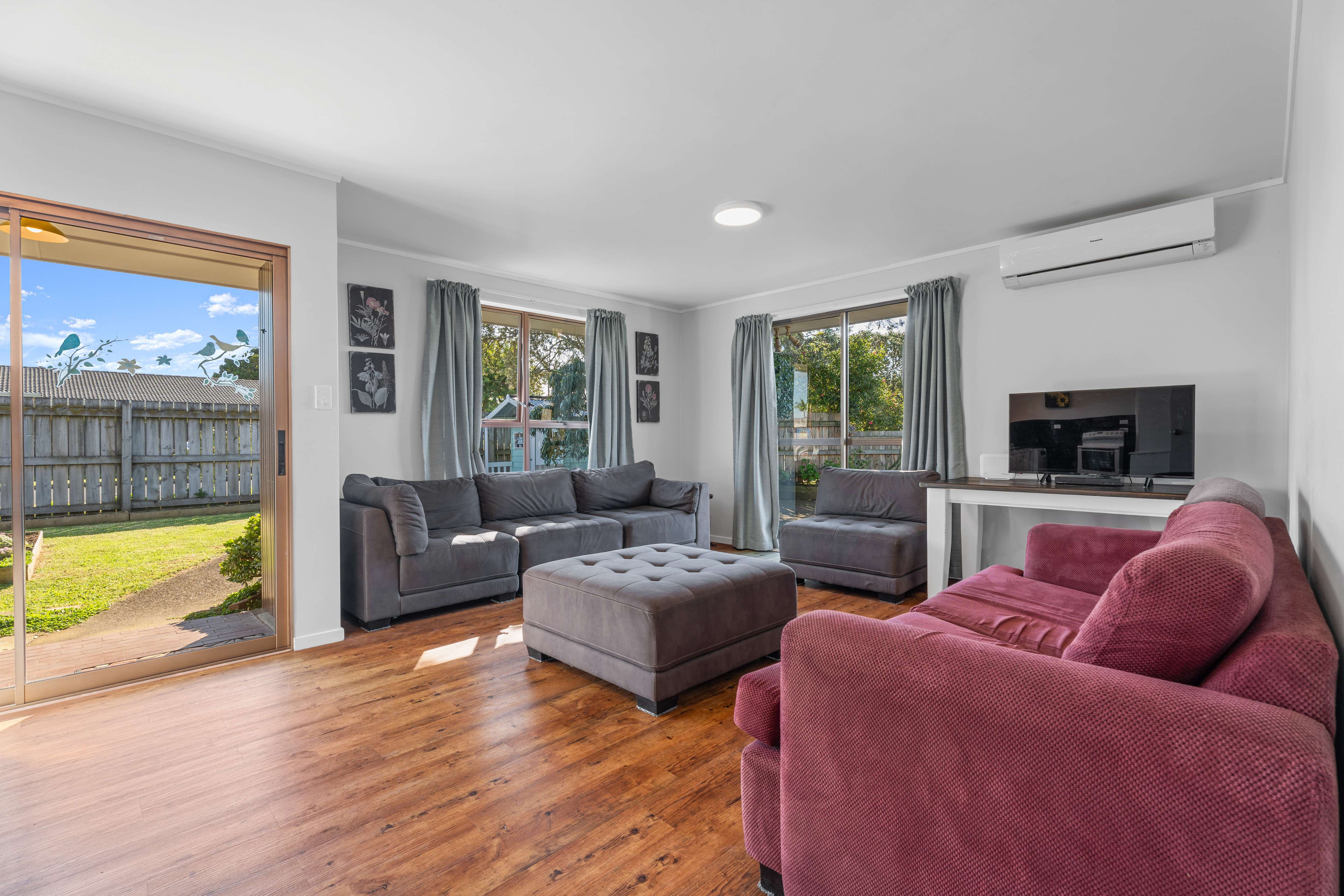 1/3 Tyrian Close, Half Moon Bay, Manukau City, 2 Kuwarto, 1 Banyo, House