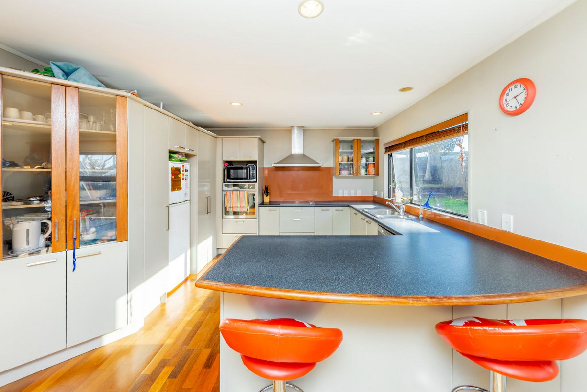 1 Syntax Place, Conifer Grove, Papakura, 4 chambres, 2 salles de bain