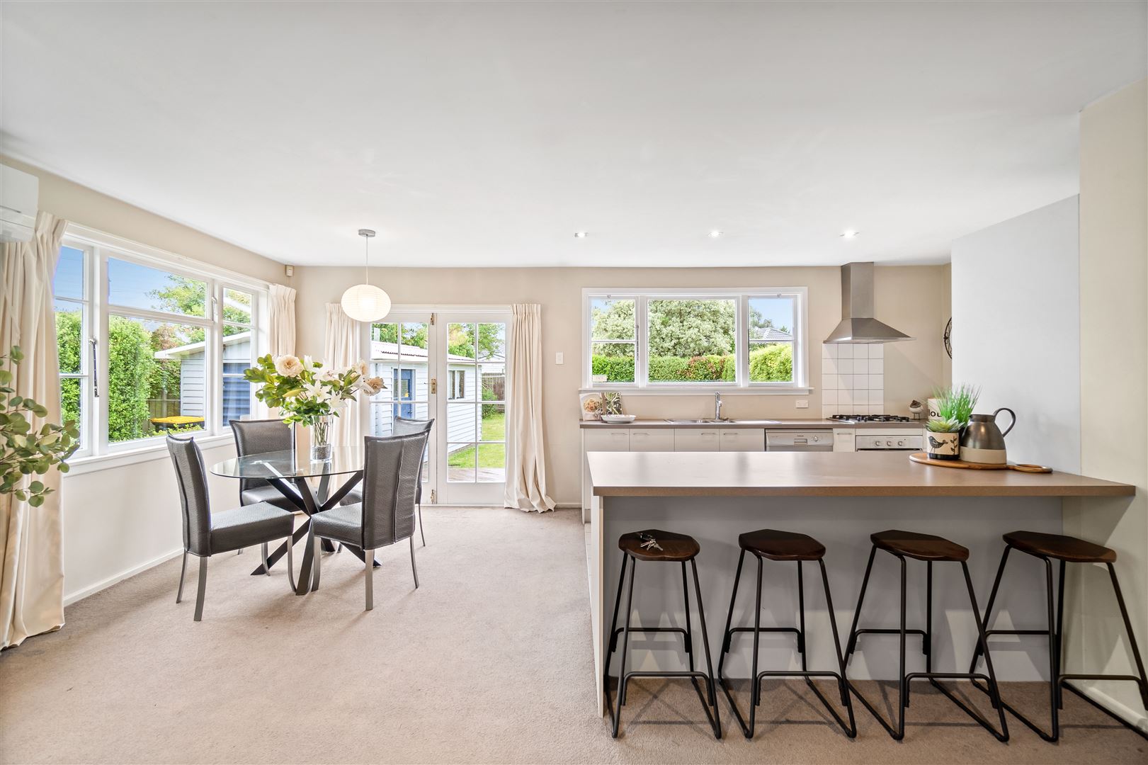 51 Gregan Crescent, Burnside, Christchurch City, 3 Kuwarto, 1 Banyo