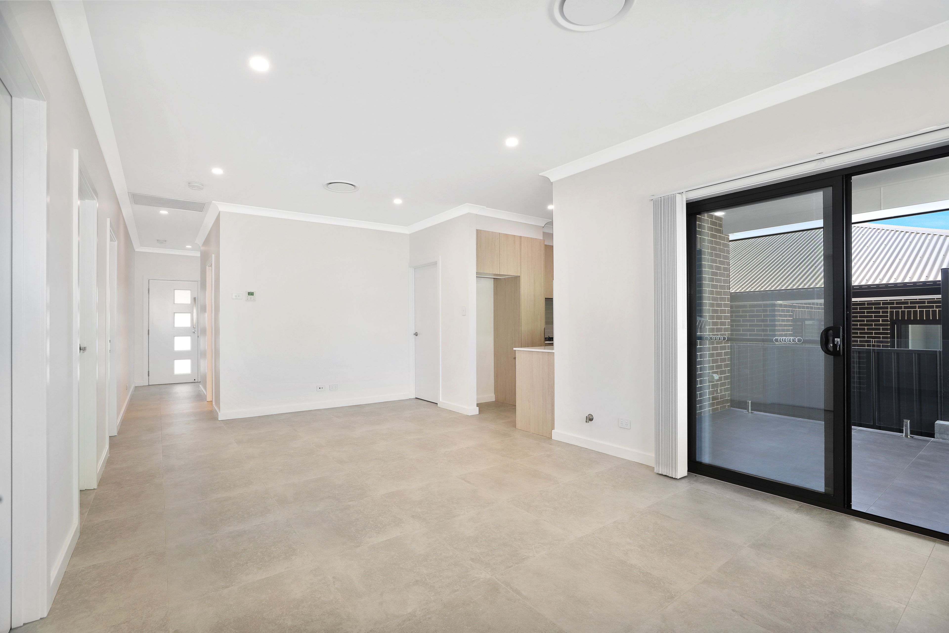 UNIT 12 74 COWPER ST, Goulburn, South Coast, 0房, 0浴, House