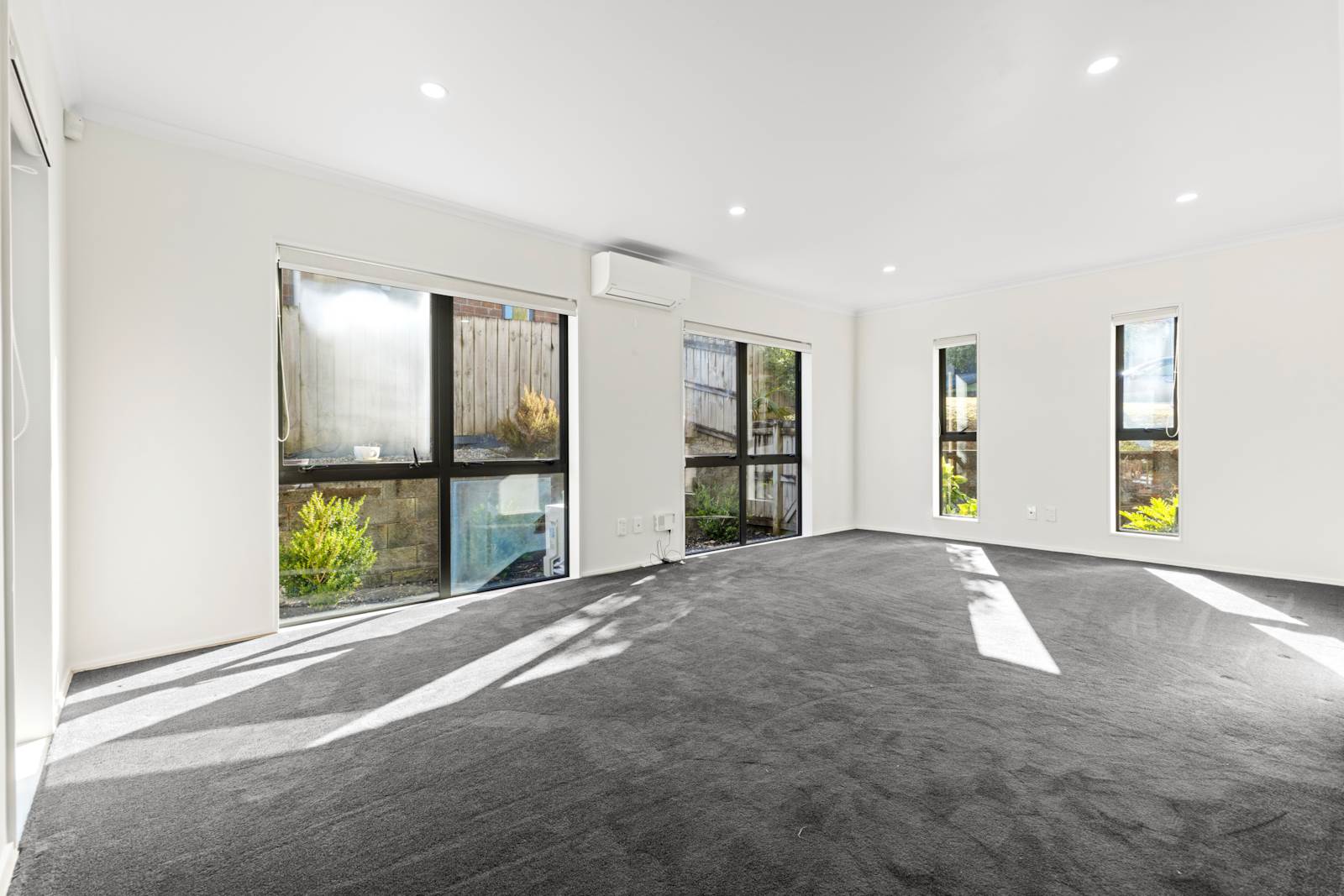 177 Keri Vista Rise, Papakura, Papakura, 4 ਕਮਰੇ, 2 ਬਾਥਰੂਮ, House