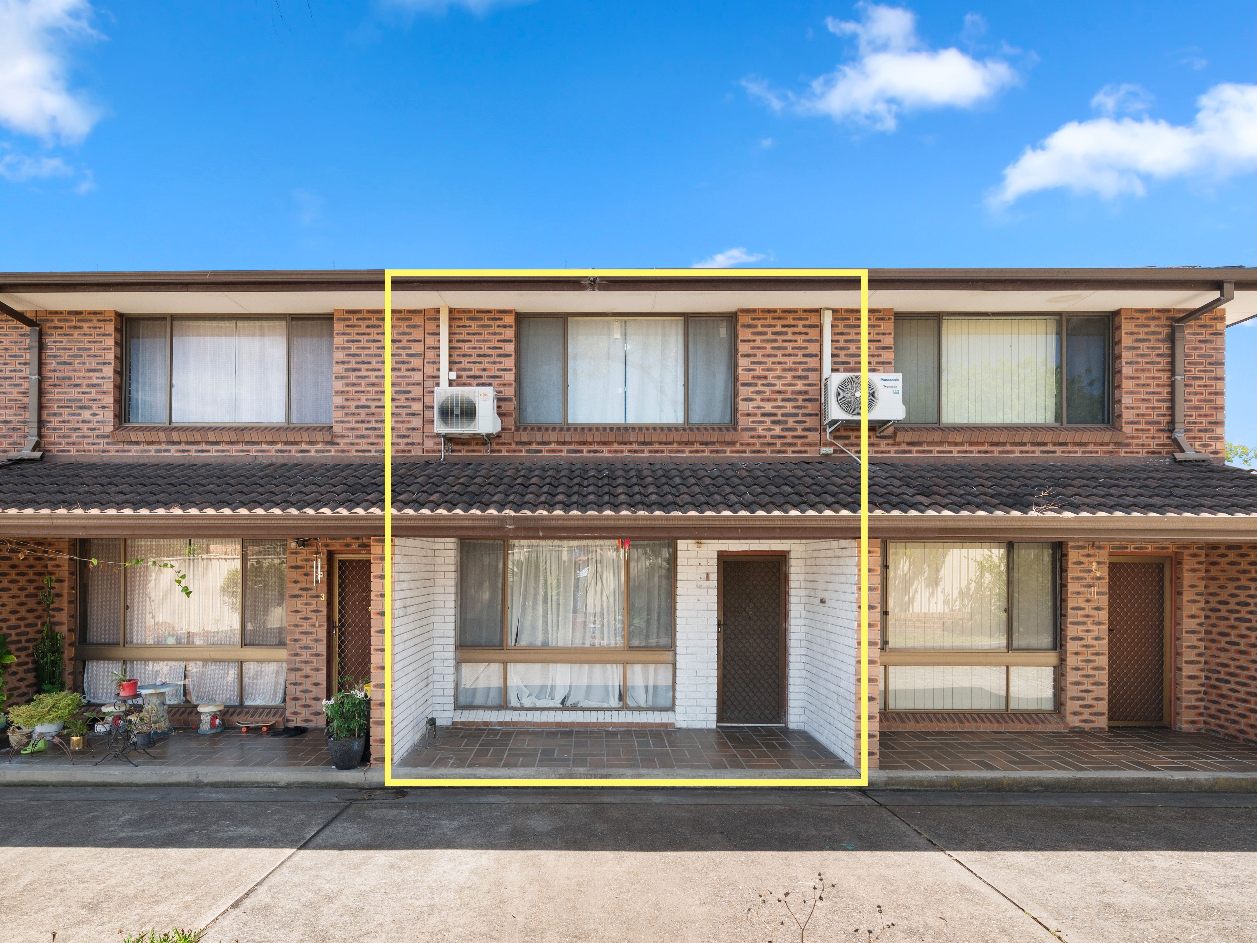 UNIT 4 1 ATCHISON RD, Macquarie Fields, Macarthur Region, 0 ห้องนอน, 0 ห้องน้ำ, Townhouse