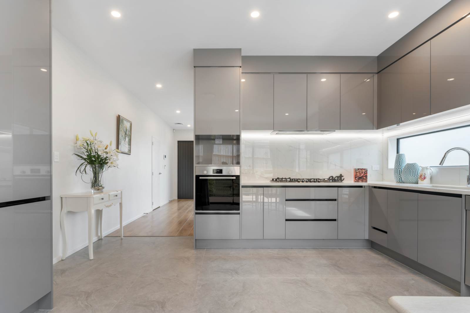 2a Askew Place, Farm Cove, Manukau City, 4房, 3浴, House