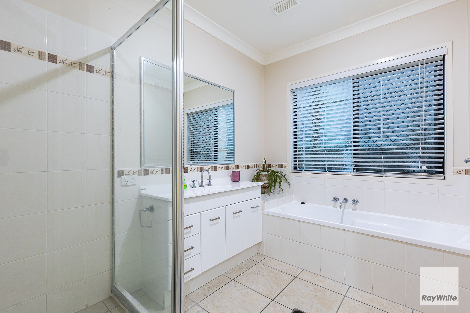 3 MCCONECHY DR, Victoria Point, Redland City Region, 0 Kuwarto, 0 Banyo, House