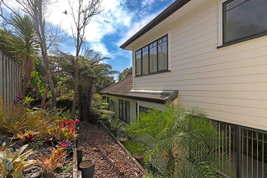 57b Nui Mana Place, Te Atatu South, Waitakere City, 4 कमरे, 0 बाथरूम