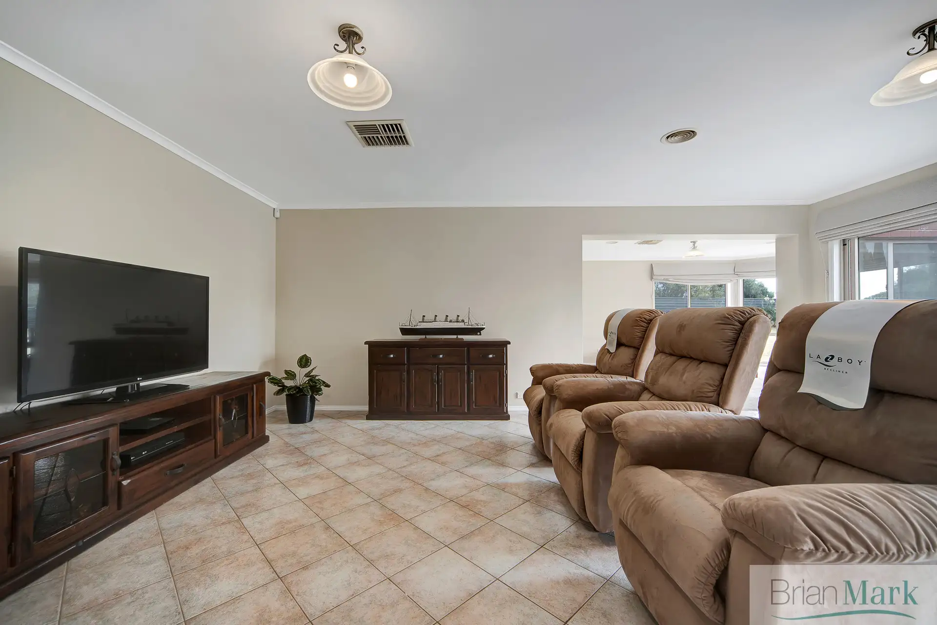 7 PINNACLE PL, Hoppers Crossing, South West Melbourne, 0房, 0浴, House
