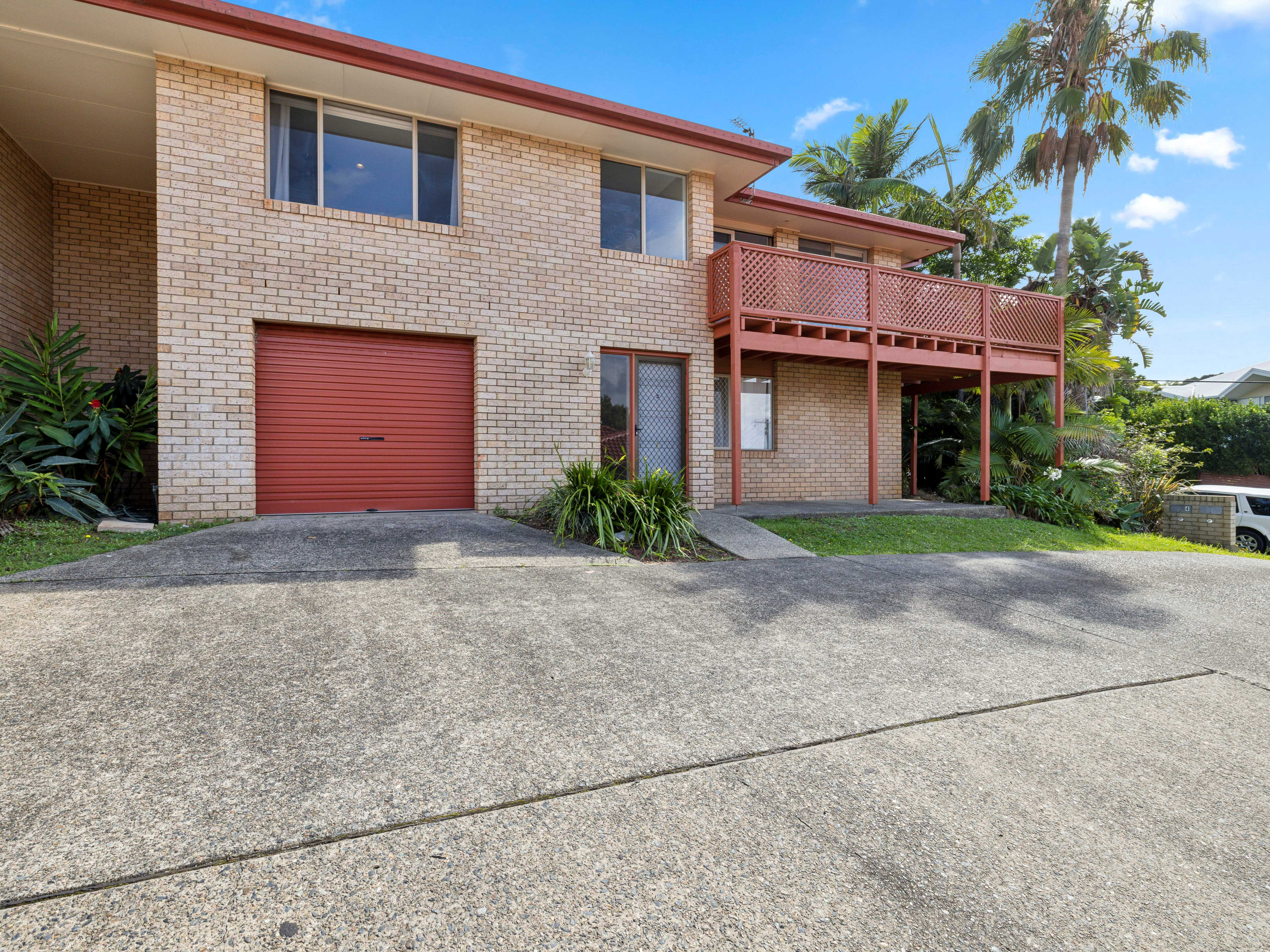 UNIT 3 15 BRUNSWICK AV, Coffs Harbour, North Coast, 0 Kuwarto, 0 Banyo, Townhouse