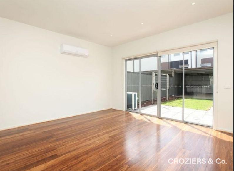 UNIT 22 60 CRADLE MOUNTAIN DR, Craigieburn, North Melbourne, 0 कमरे, 0 बाथरूम, House