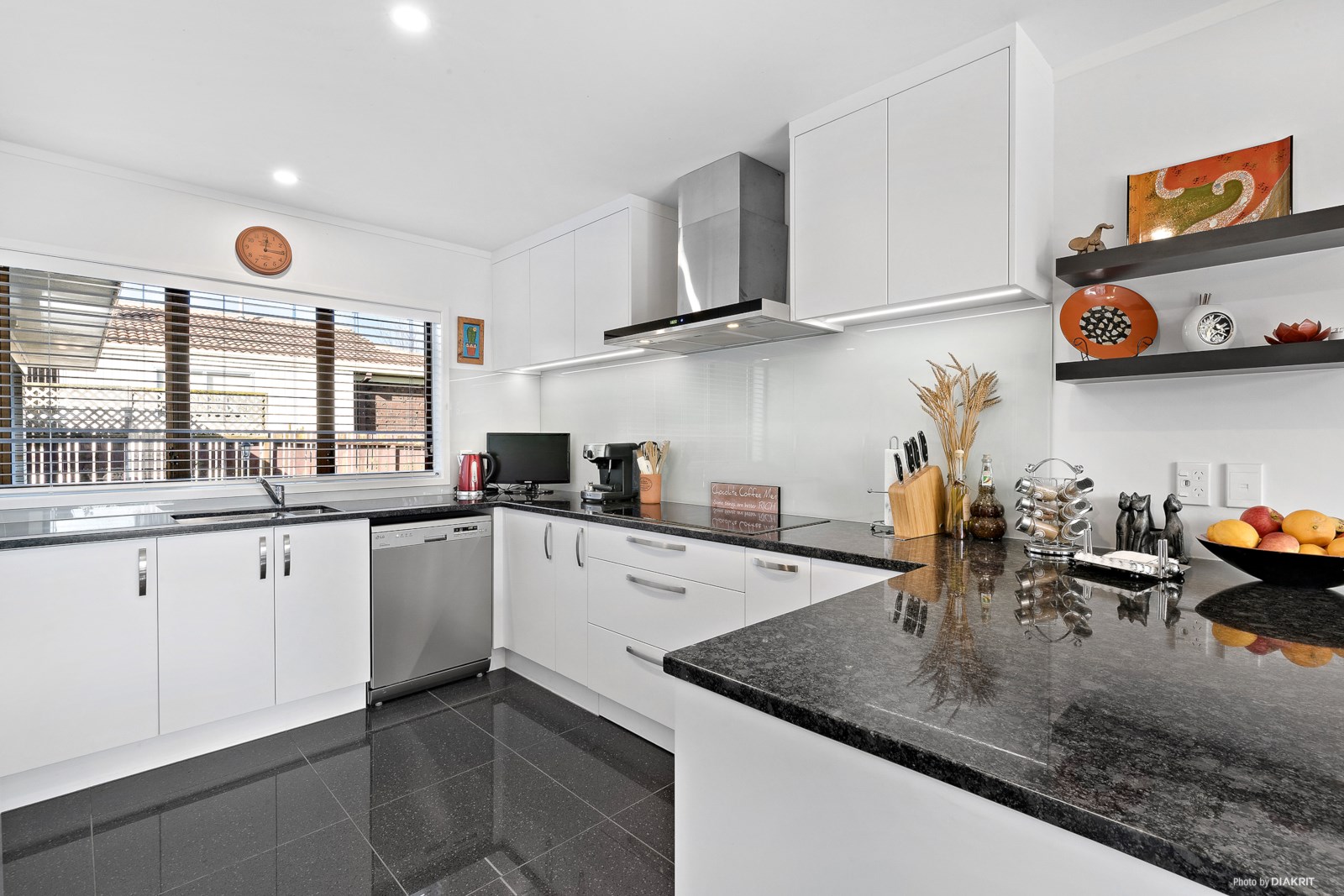 9 Syntax Place, Conifer Grove, Papakura, 3 Kuwarto, 2 Banyo