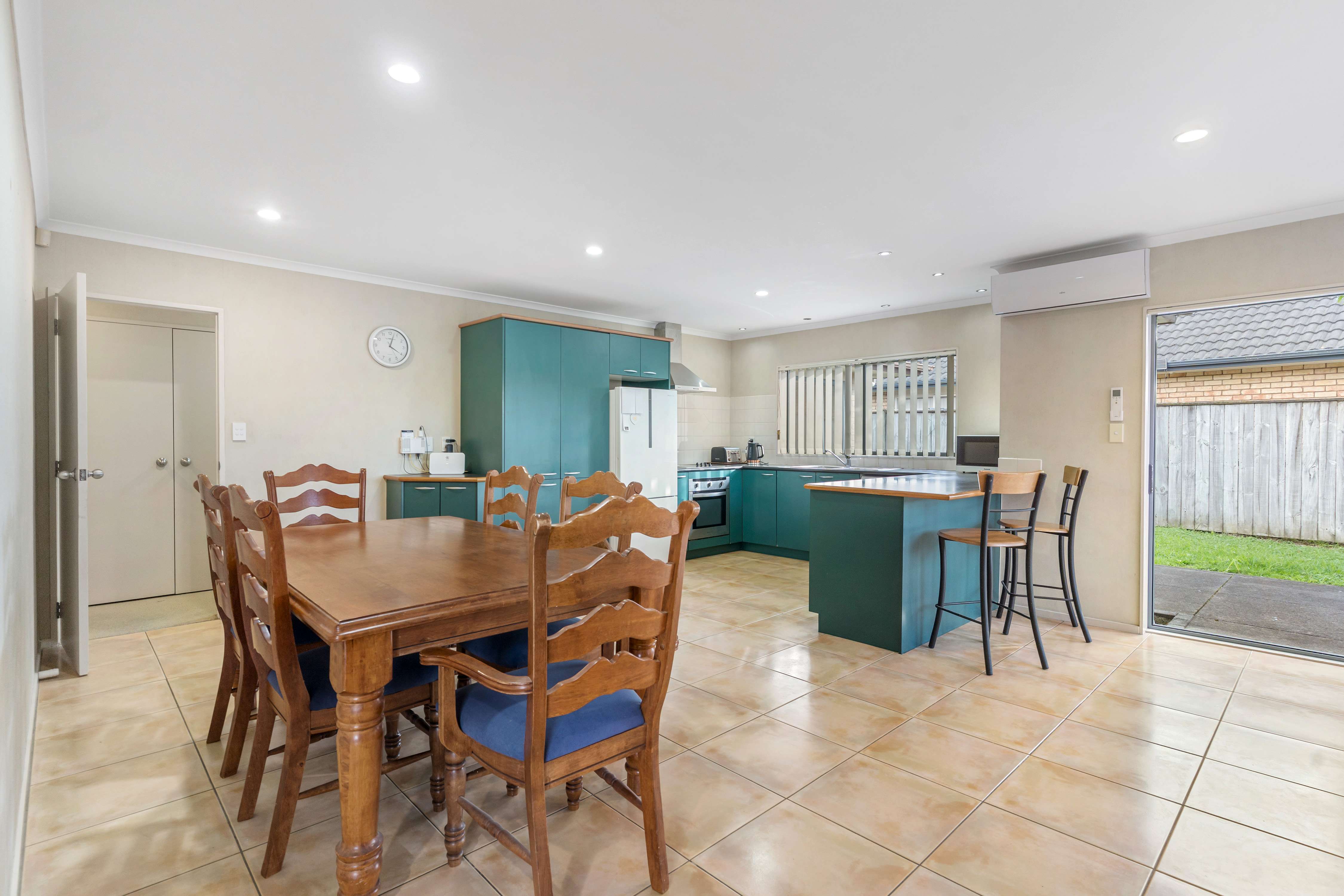 2 Brosna Place, East Tamaki, Auckland - Manukau, 4部屋, 0バスルーム, House