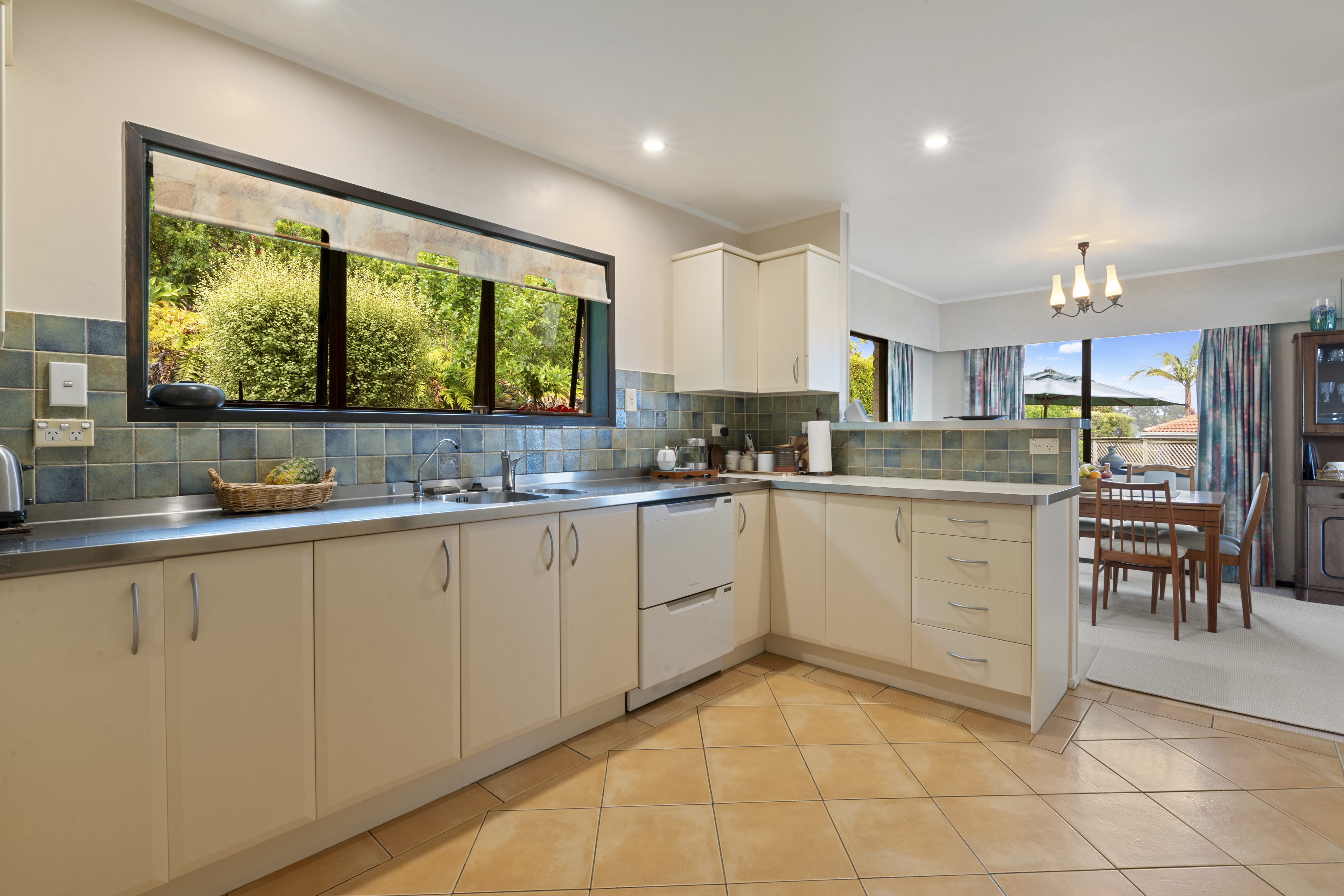 32 Telstar Place, Beach Haven, North Shore City, 4 Bedrooms, 2 Bathrooms, House