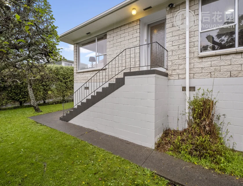 2/4 Yarra Place, Botany Downs, Auckland - Manukau, 2房, 1浴