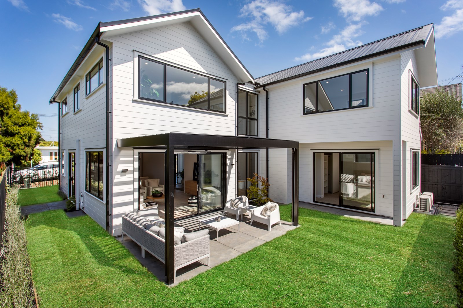 52A Kesteven Avenue