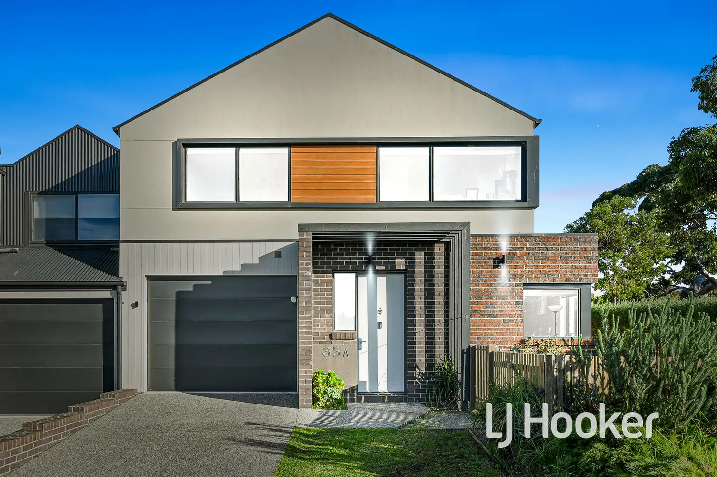 35A KING GEORGE PDE, Dandenong, South East Melbourne, 0 ห้องนอน, 0 ห้องน้ำ, Townhouse