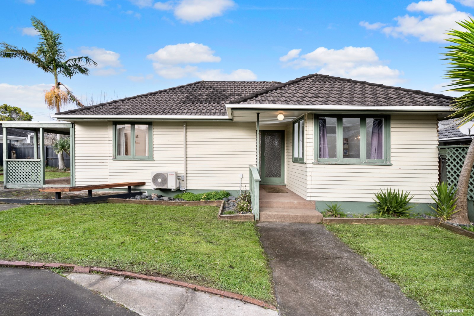 2/94 Howe Street, Howick, Manukau City, 2 Bedrooms, 1 Bathrooms
