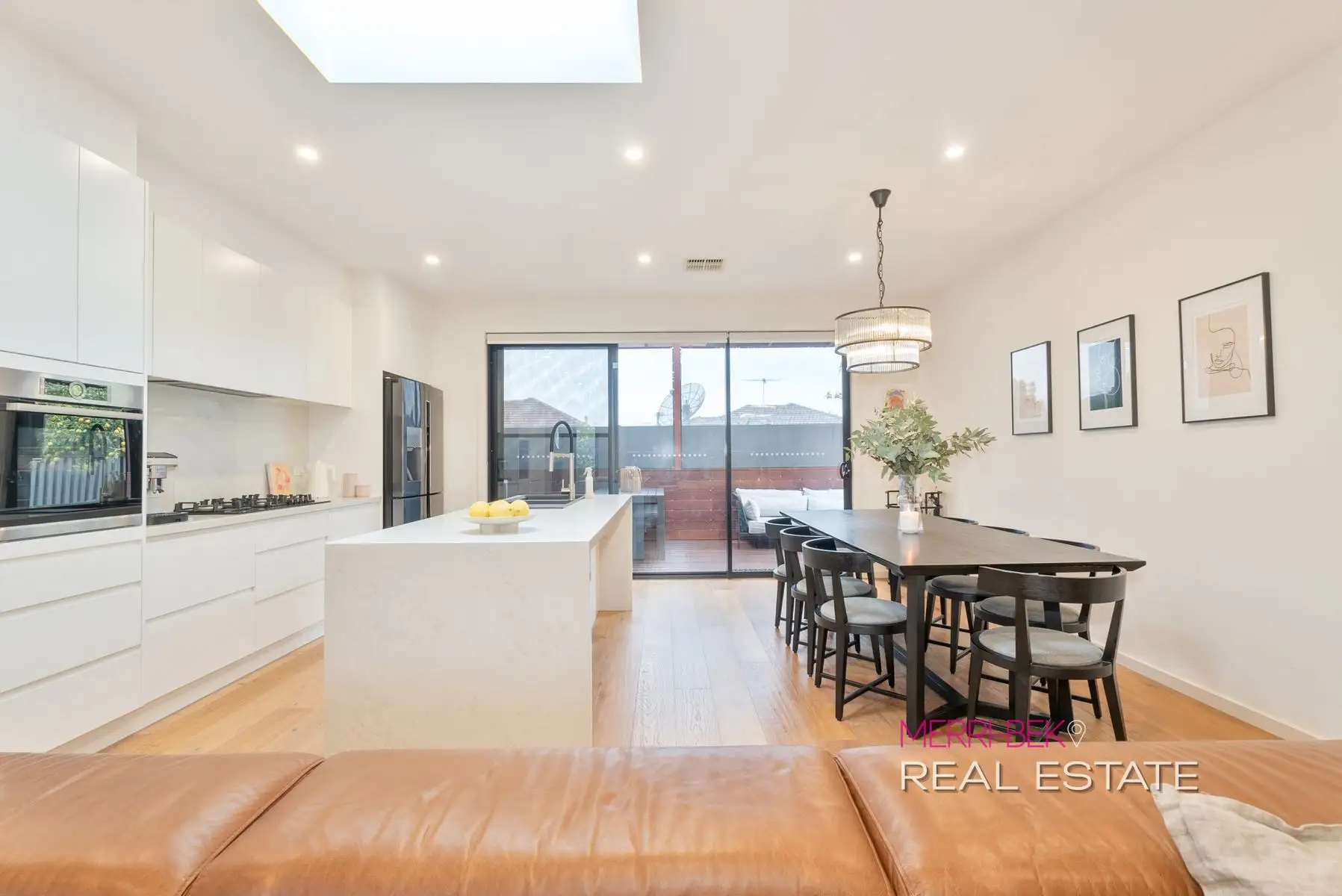 UNIT 2 14 WEST ST, Pascoe Vale, North Melbourne, 0 Bedrooms, 0 Bathrooms, House