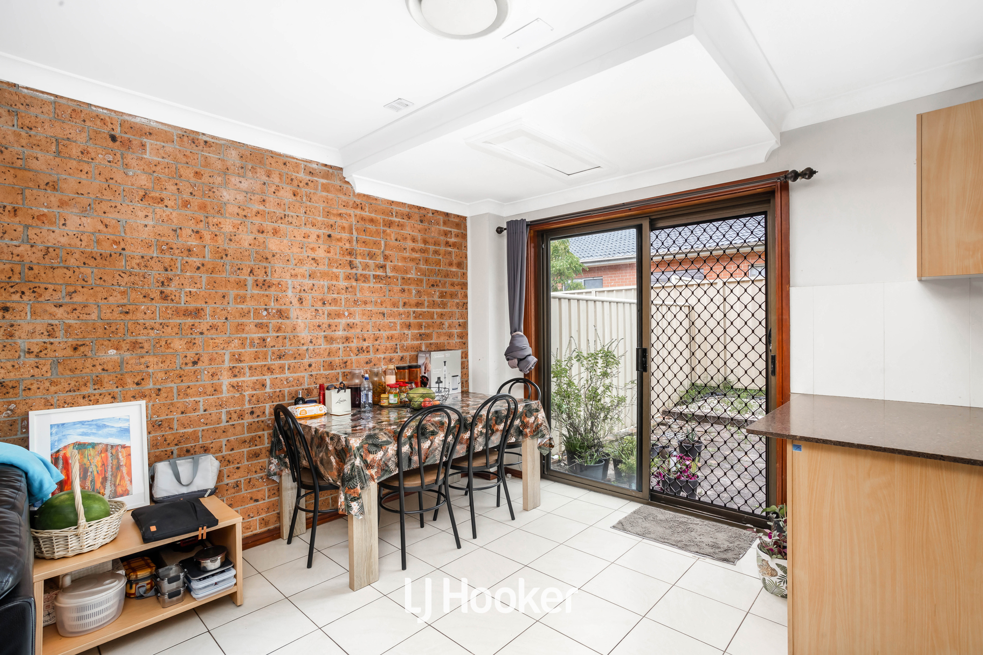UNIT 5 10 GILBA RD, Pendle Hill, Parramatta (Northwest suburbs), 0 Bedrooms, 0 Bathrooms, Townhouse