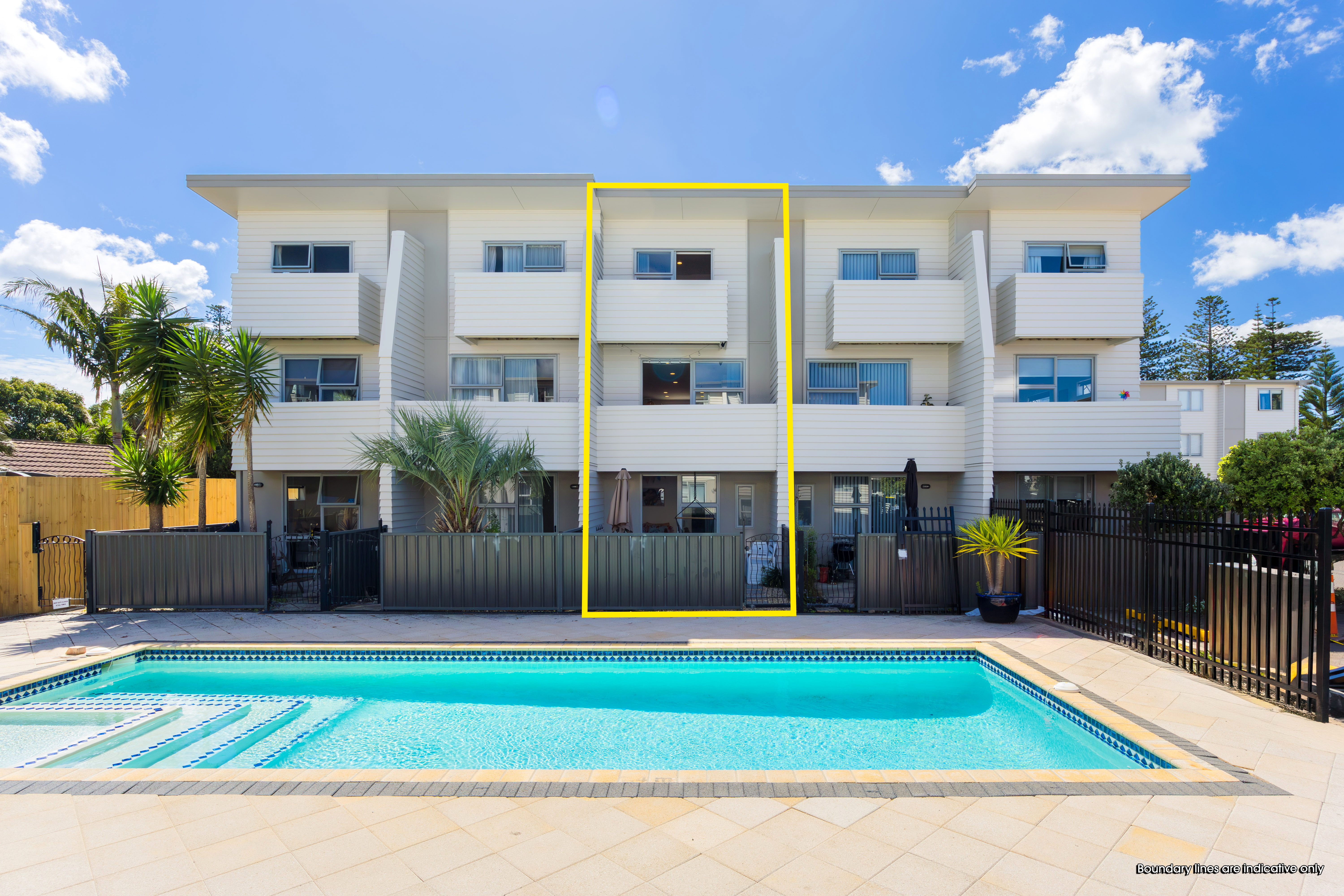 17/3 Riverside Road, Orewa, Rodney, 3房, 2浴, Townhouse